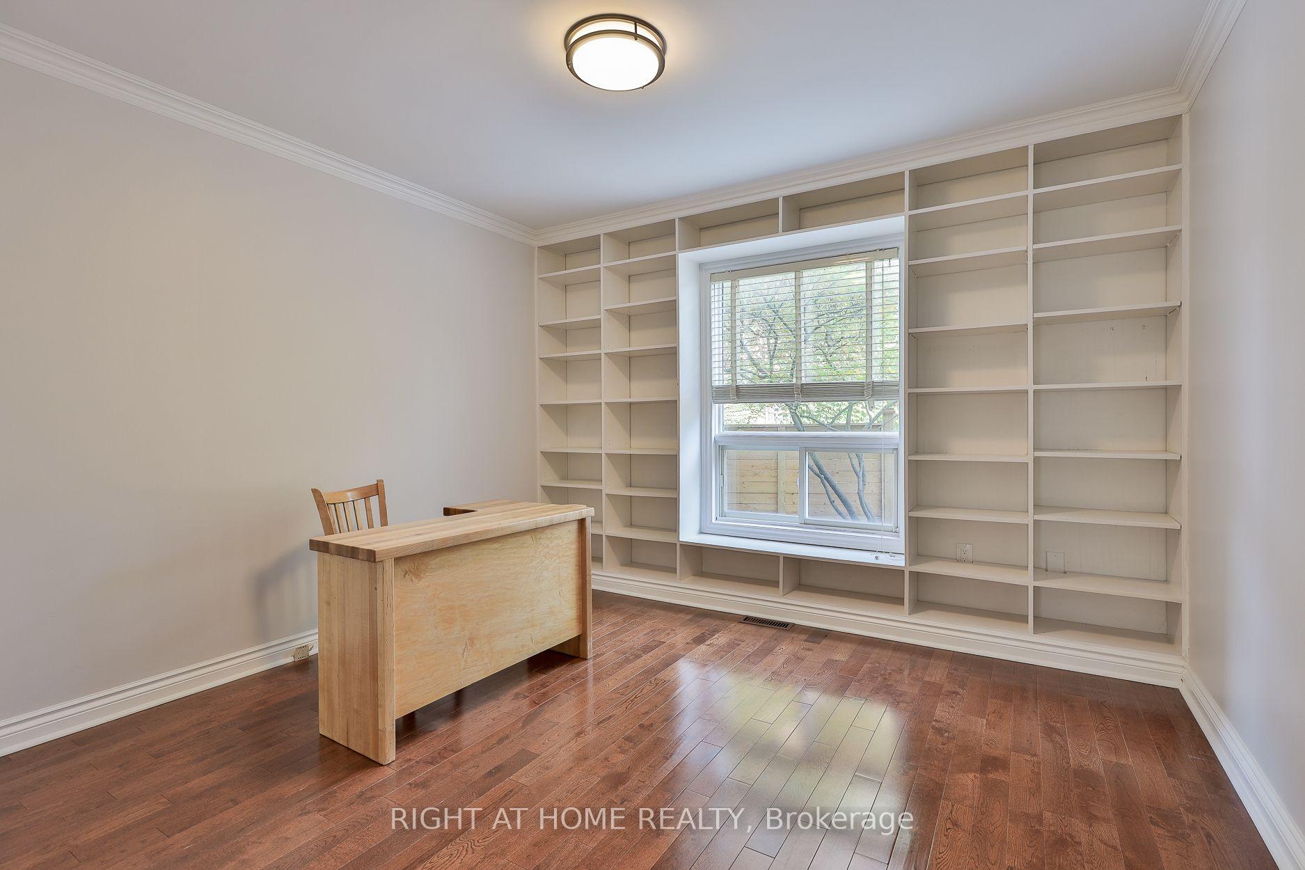 Photo 22 of 560 Chagall Court, Mississauga, Hurontario — HOMEH