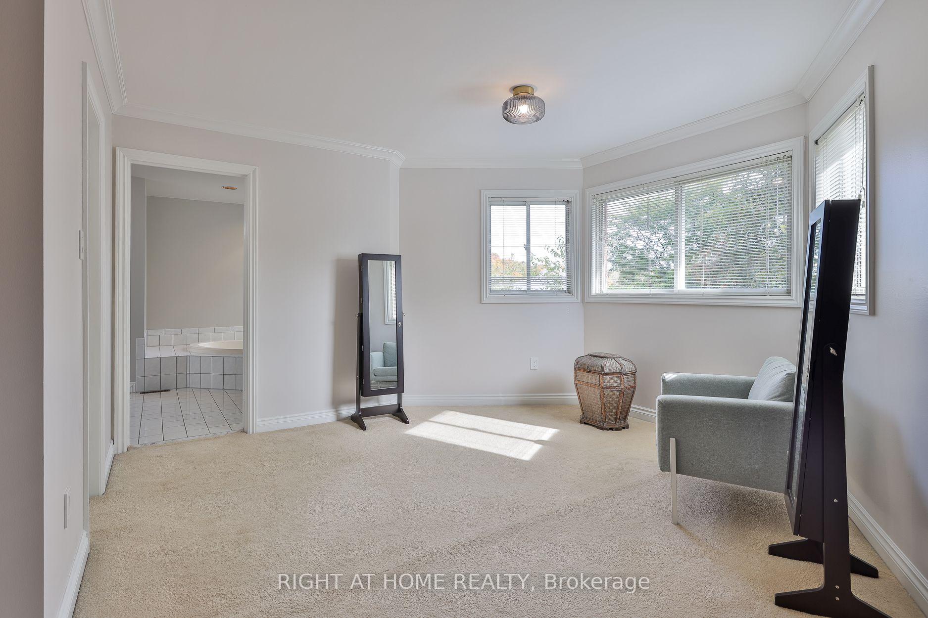 Photo 27 of 560 Chagall Court, Mississauga, Hurontario — HOMEH