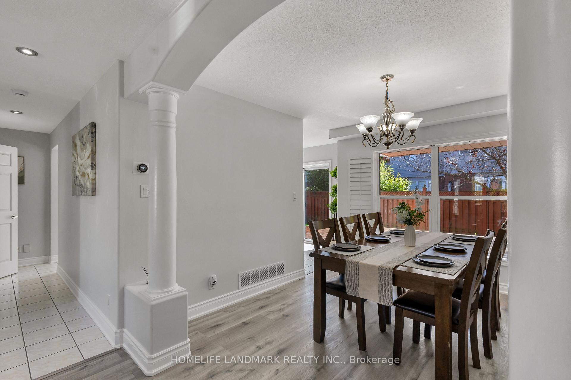 Photo 8 of 723 Chesapeake Drive, Waterloo, Eastbridge — HOMEH