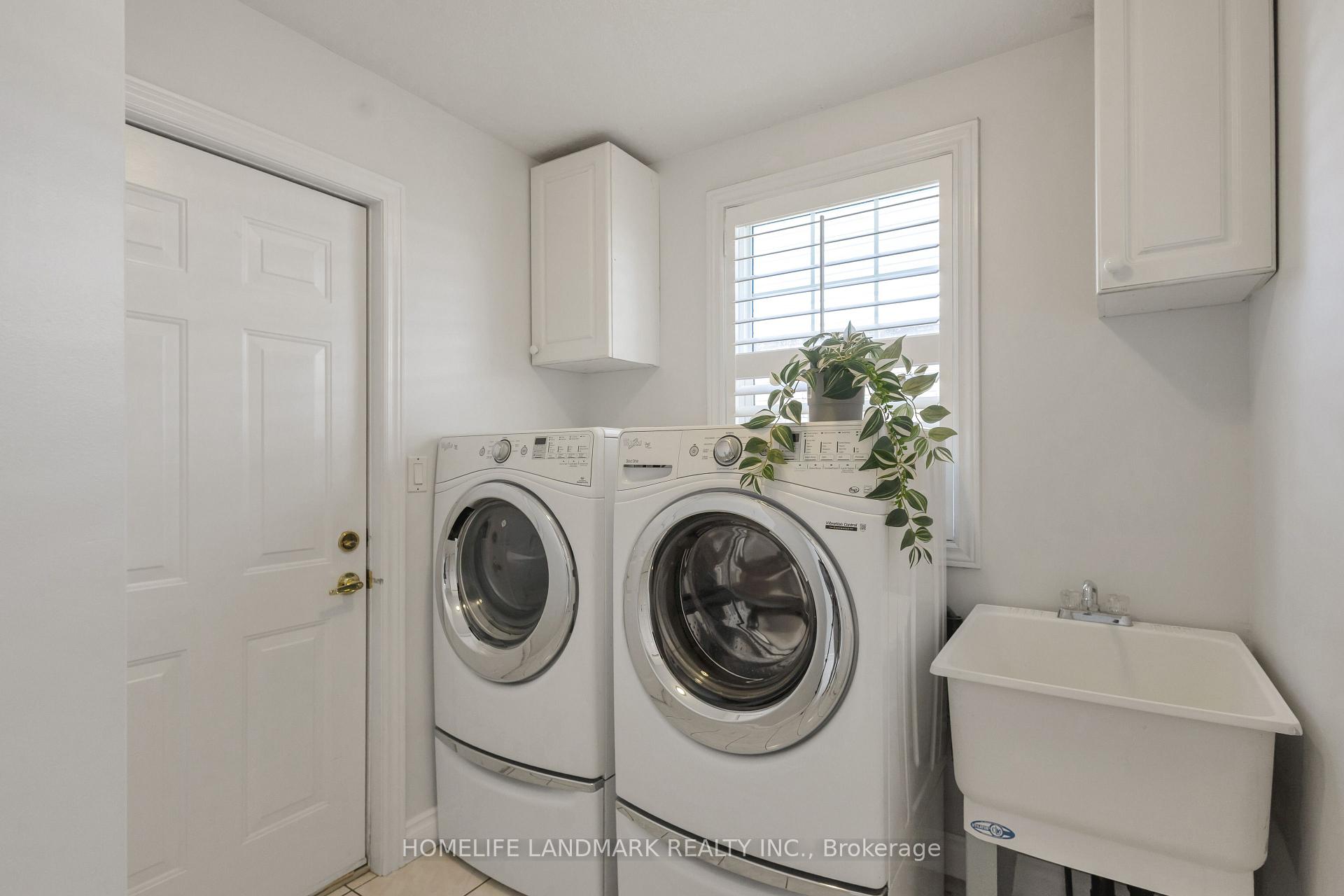 Photo 16 of 723 Chesapeake Drive, Waterloo, Eastbridge — HOMEH