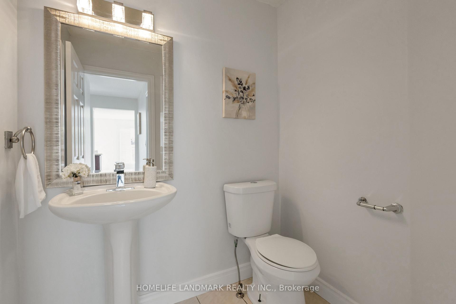 Photo 17 of 723 Chesapeake Drive, Waterloo, Eastbridge — HOMEH