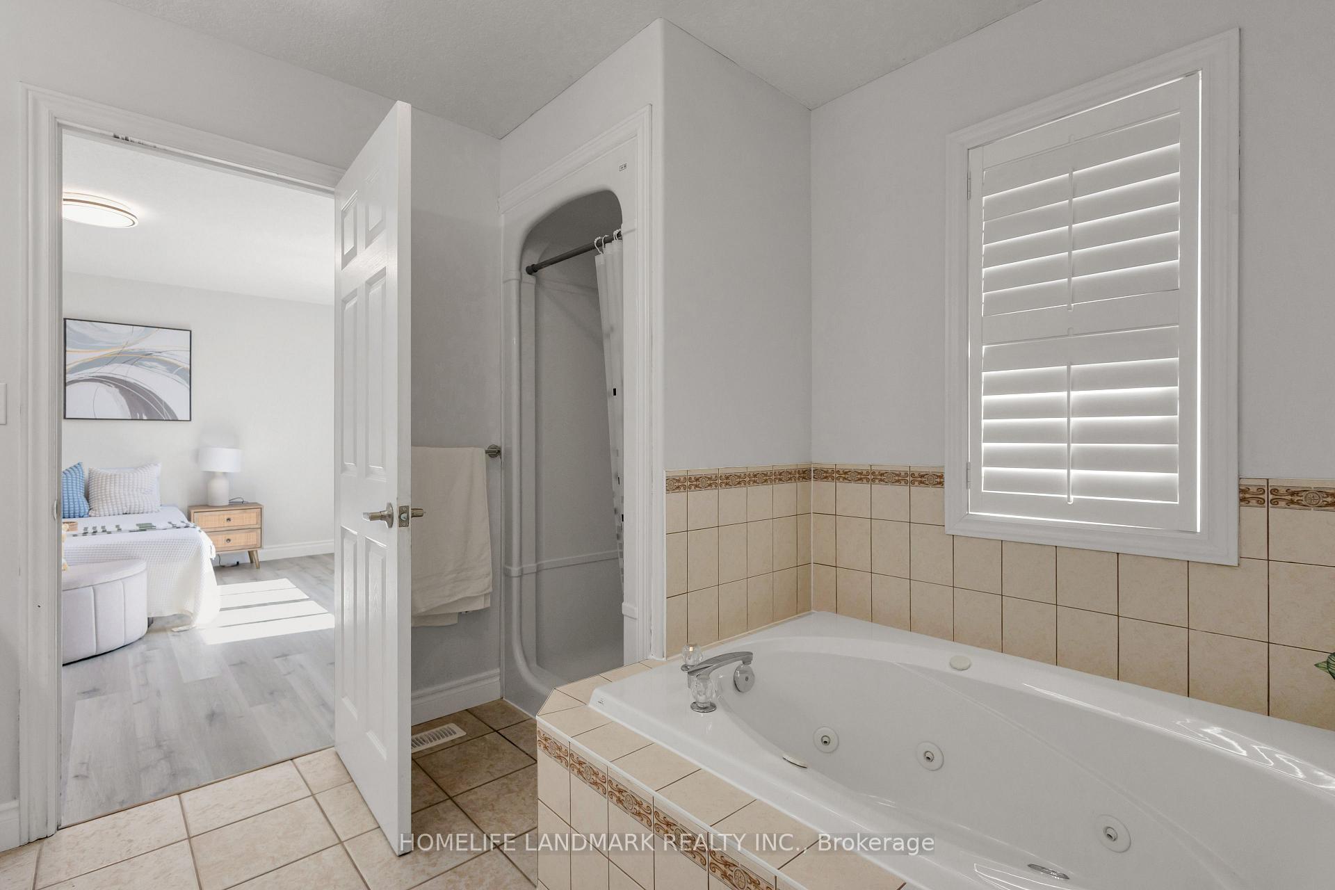 Photo 22 of 723 Chesapeake Drive, Waterloo, Eastbridge — HOMEH