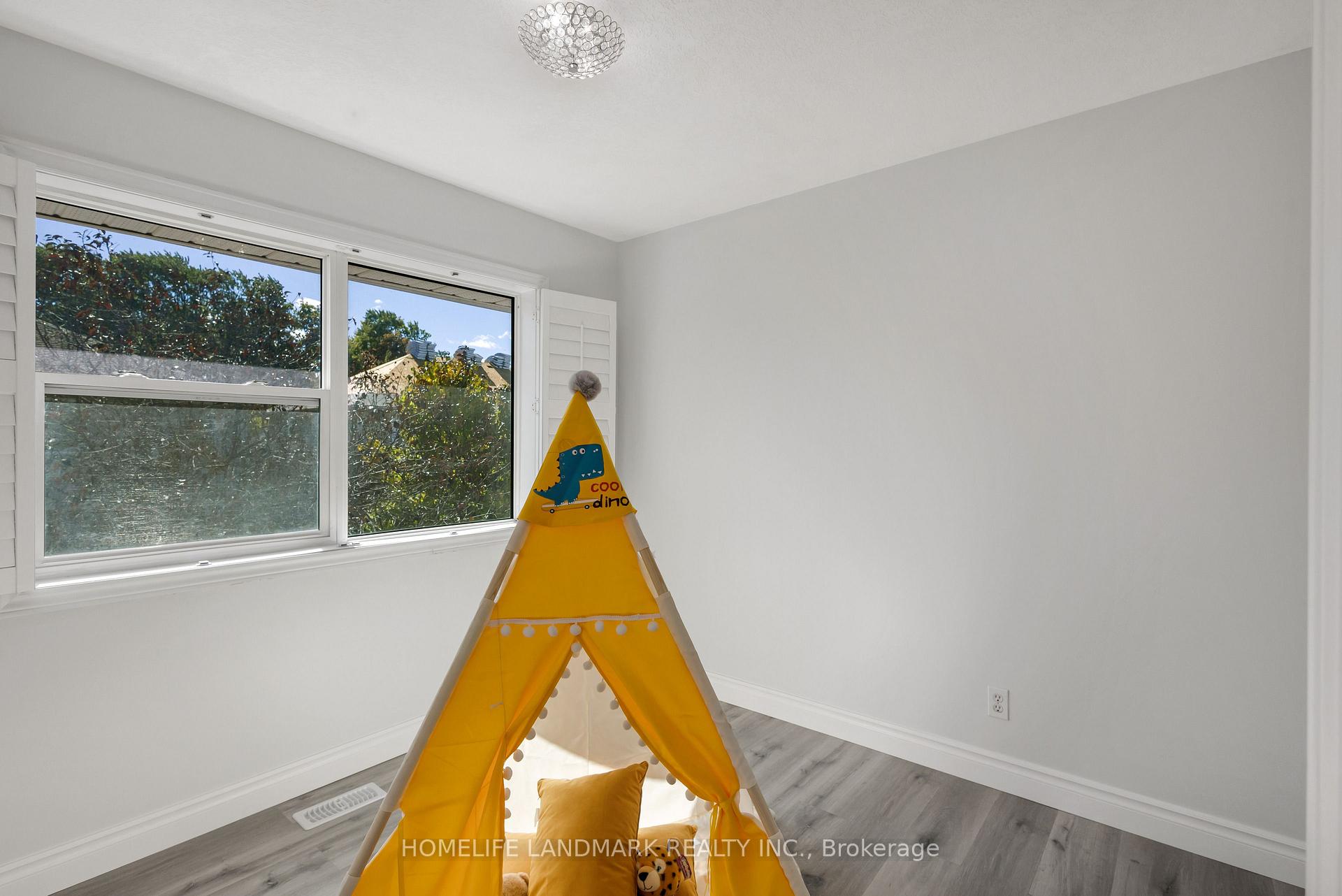 Photo 31 of 723 Chesapeake Drive, Waterloo, Eastbridge — HOMEH