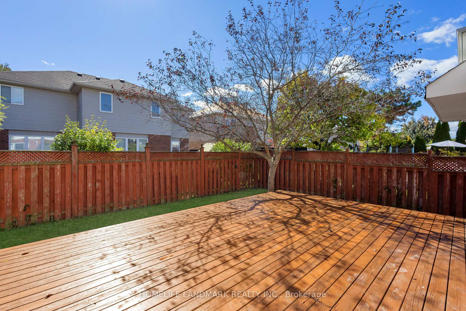 Photo 36 of 723 Chesapeake Drive, Waterloo, Eastbridge — HOMEH