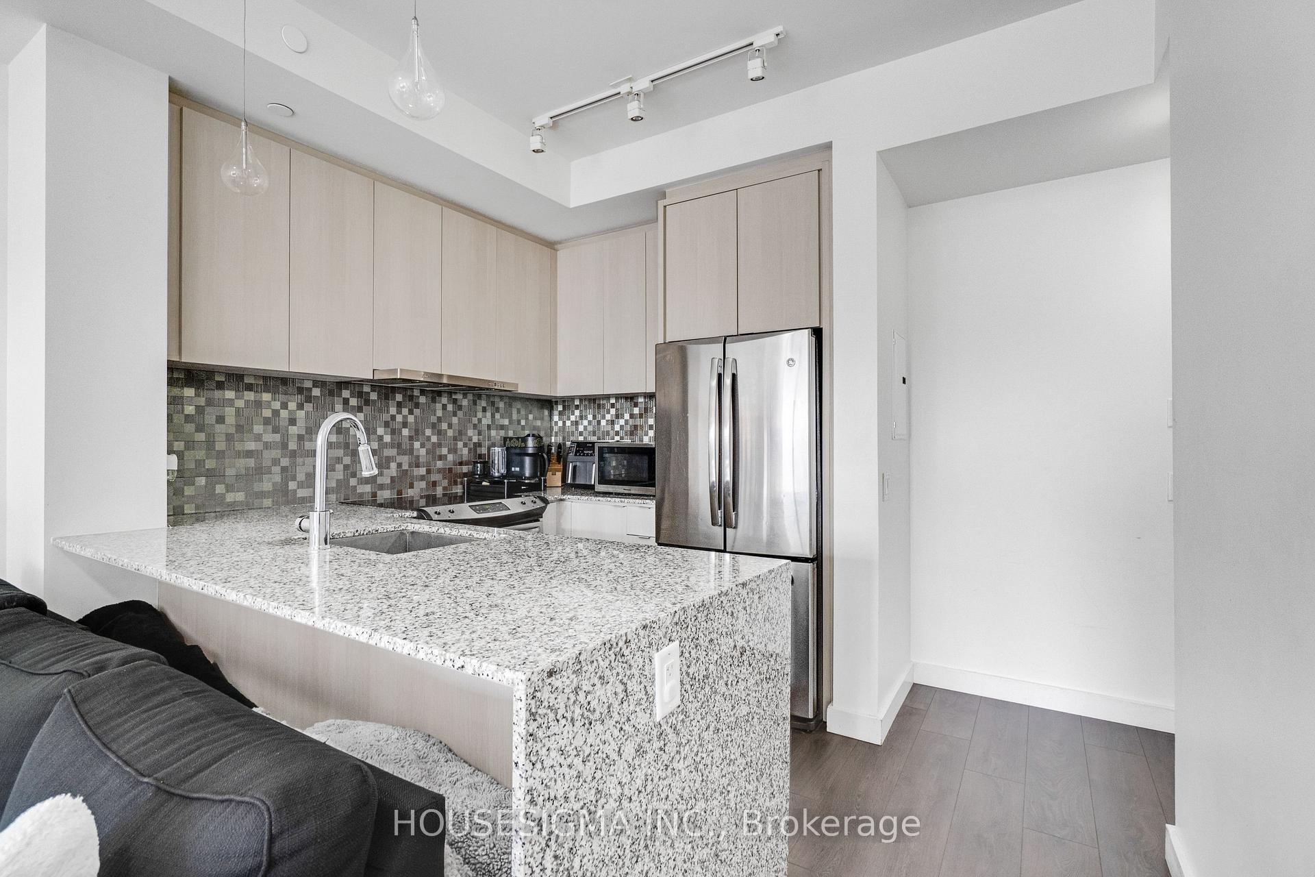 Photo 15 of Unit 401, 5005 Harvard Road, Mississauga, Churchill Meadows — HOMEH