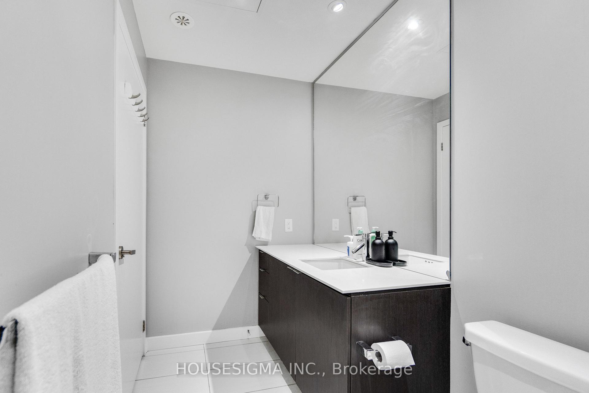 Photo 23 of Unit 401, 5005 Harvard Road, Mississauga, Churchill Meadows — HOMEH