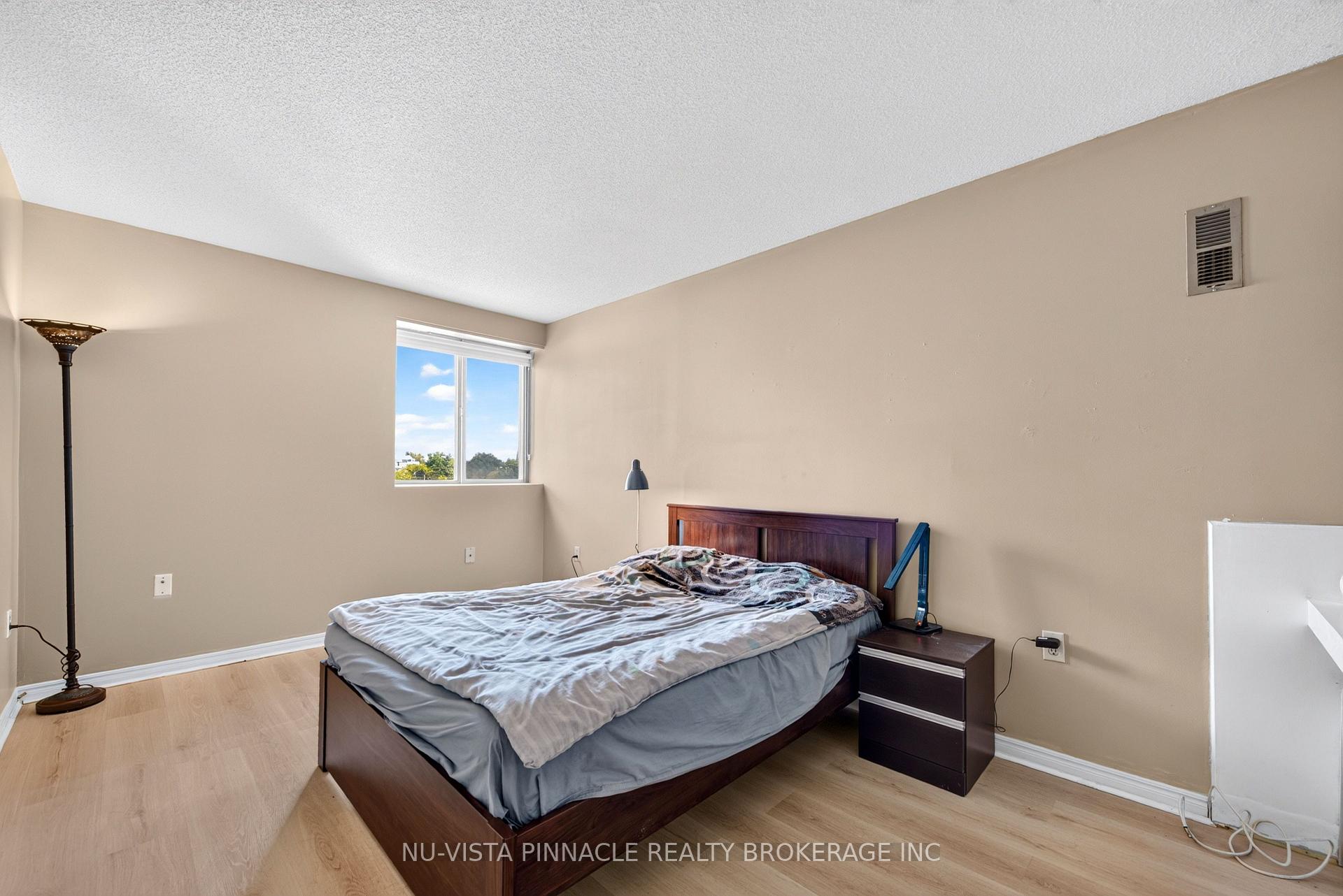 Photo 12 of Unit 708, 695 Richmond Street S, London, East F — HOMEH
