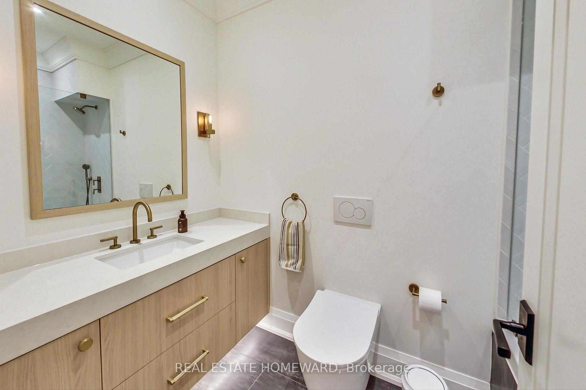 Photo 19 of Unit 3612, 55 Harbour Square, Toronto, Waterfront Communities — HOMEH