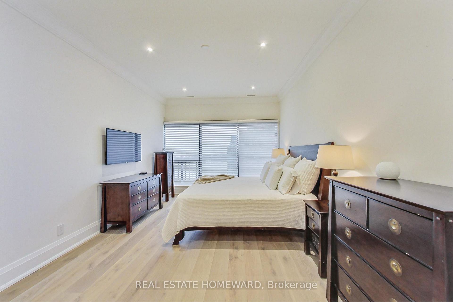 Photo 27 of Unit 3612, 55 Harbour Square, Toronto, Waterfront Communities — HOMEH