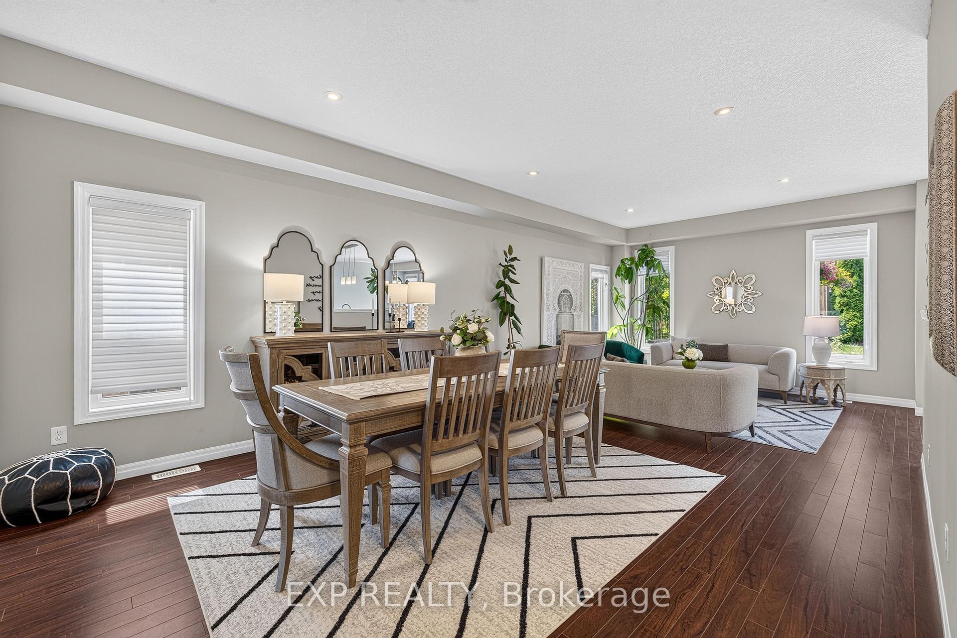Photo 8 of 522 Woodbine Avenue, Kitchener, Huron Park — HOMEH