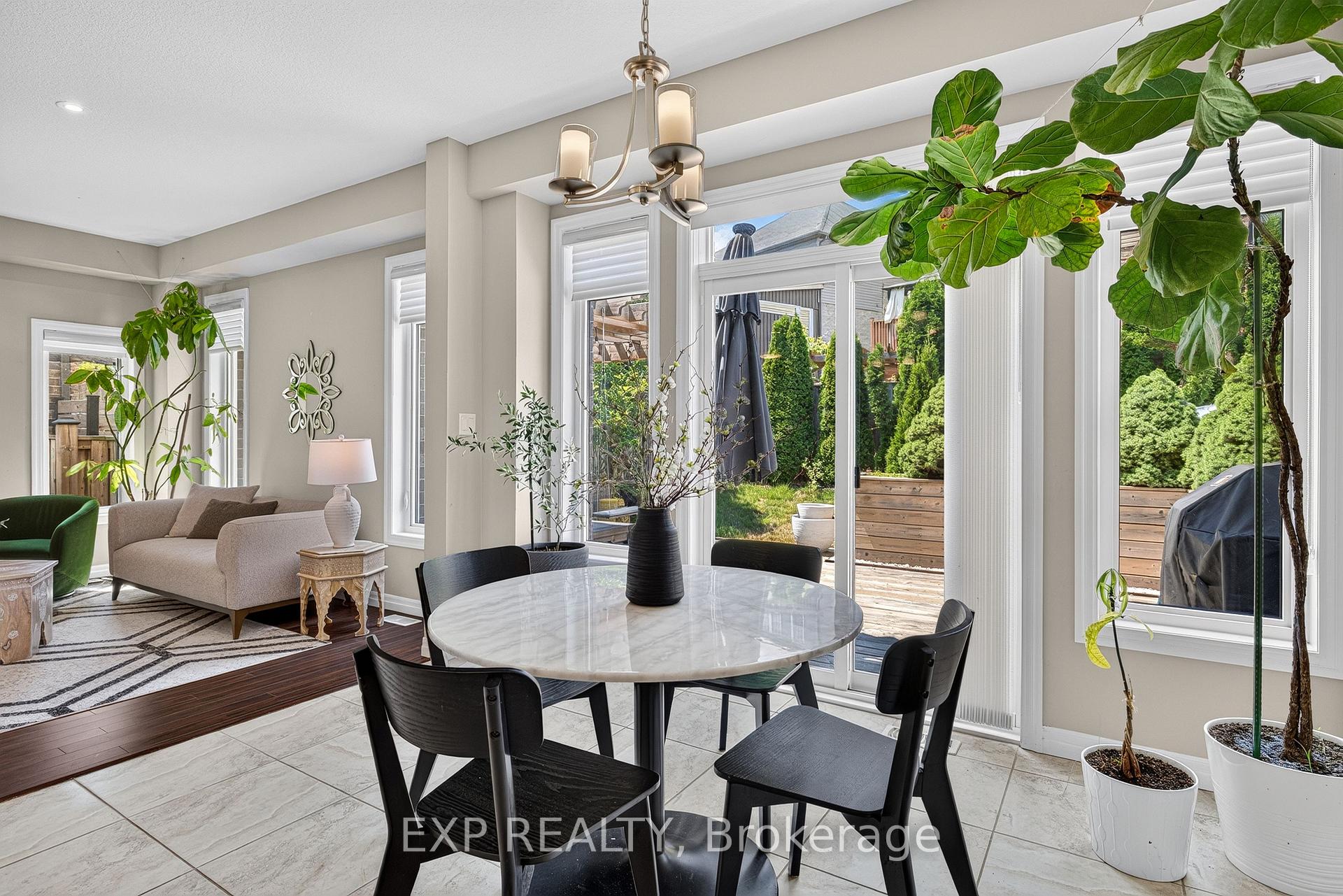 Photo 14 of 522 Woodbine Avenue, Kitchener, Huron Park — HOMEH