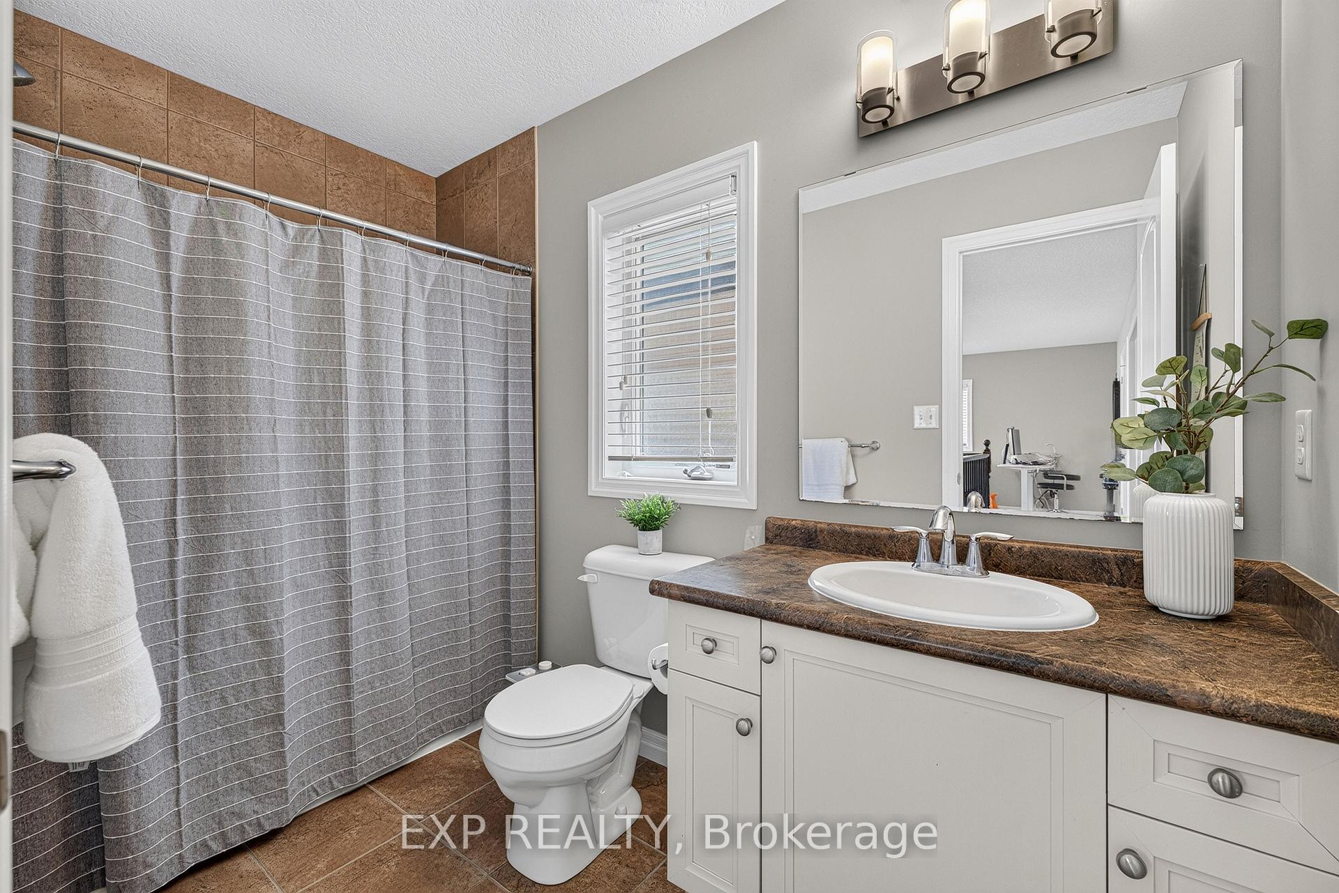 Photo 35 of 522 Woodbine Avenue, Kitchener, Huron Park — HOMEH