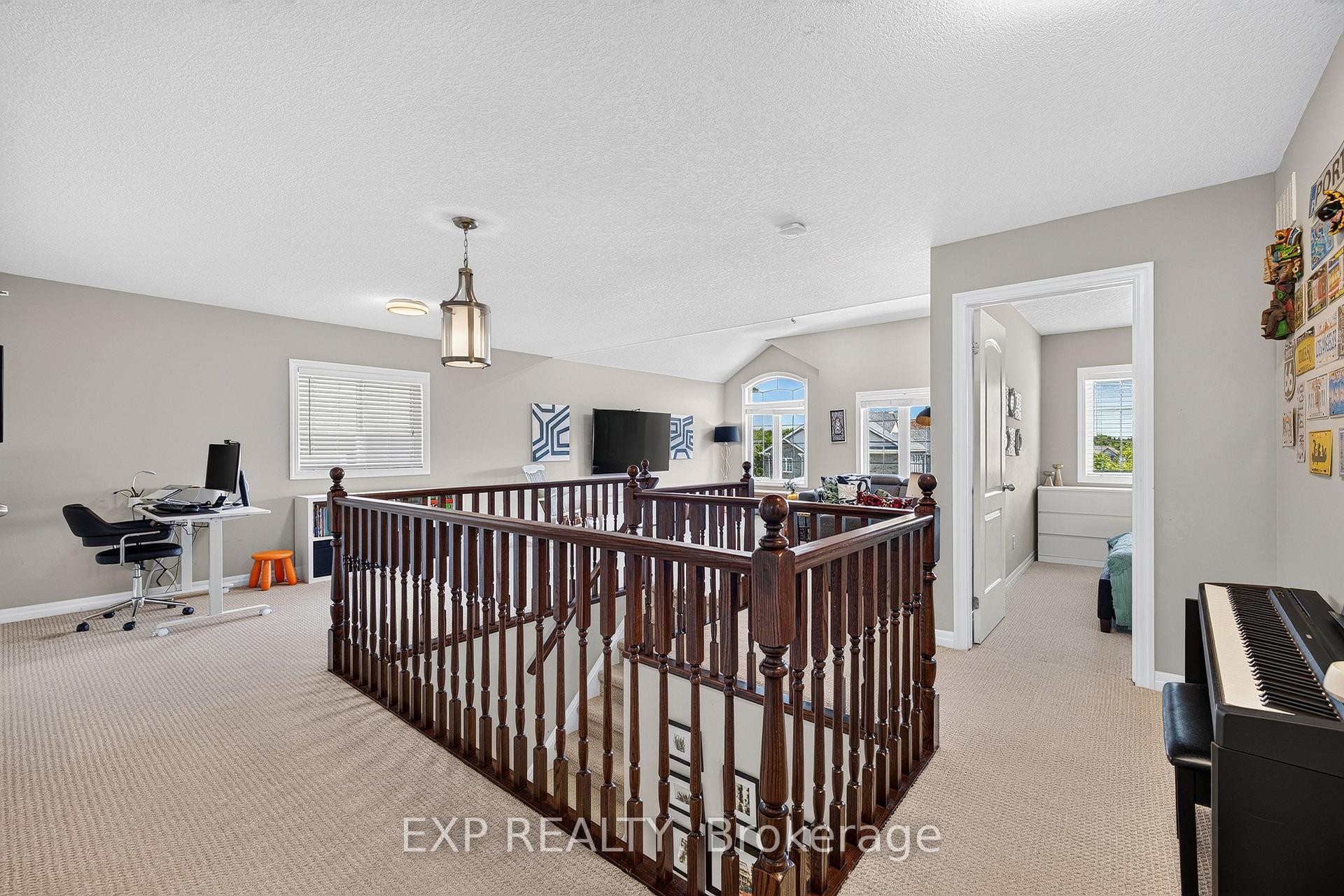 Photo 36 of 522 Woodbine Avenue, Kitchener, Huron Park — HOMEH