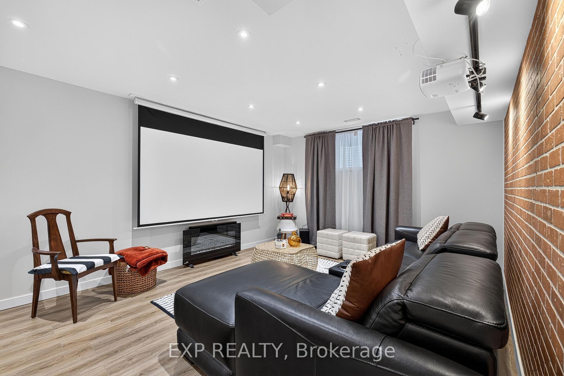 Photo 40 of 522 Woodbine Avenue, Kitchener, Huron Park — HOMEH