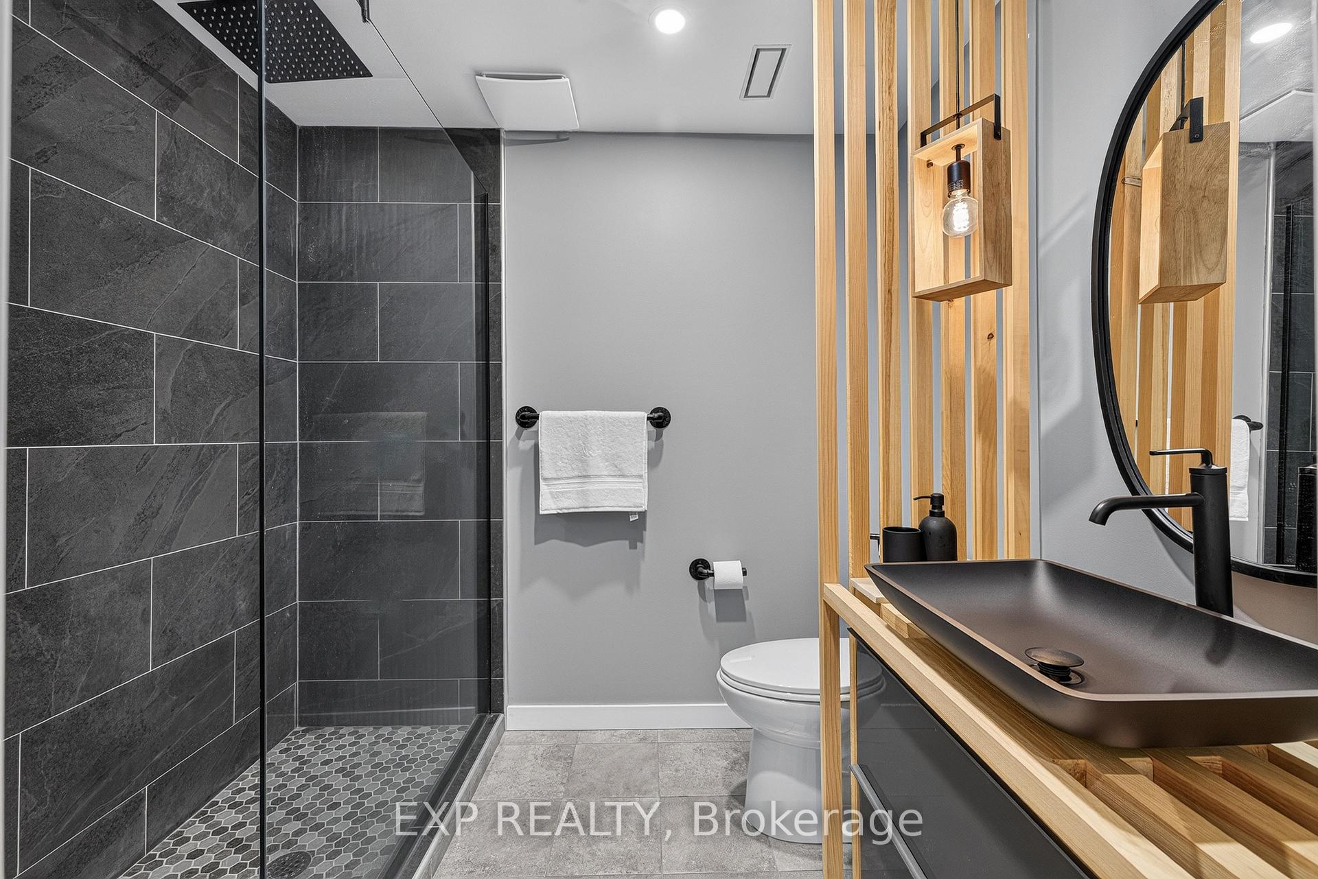 Photo 46 of 522 Woodbine Avenue, Kitchener, Huron Park — HOMEH