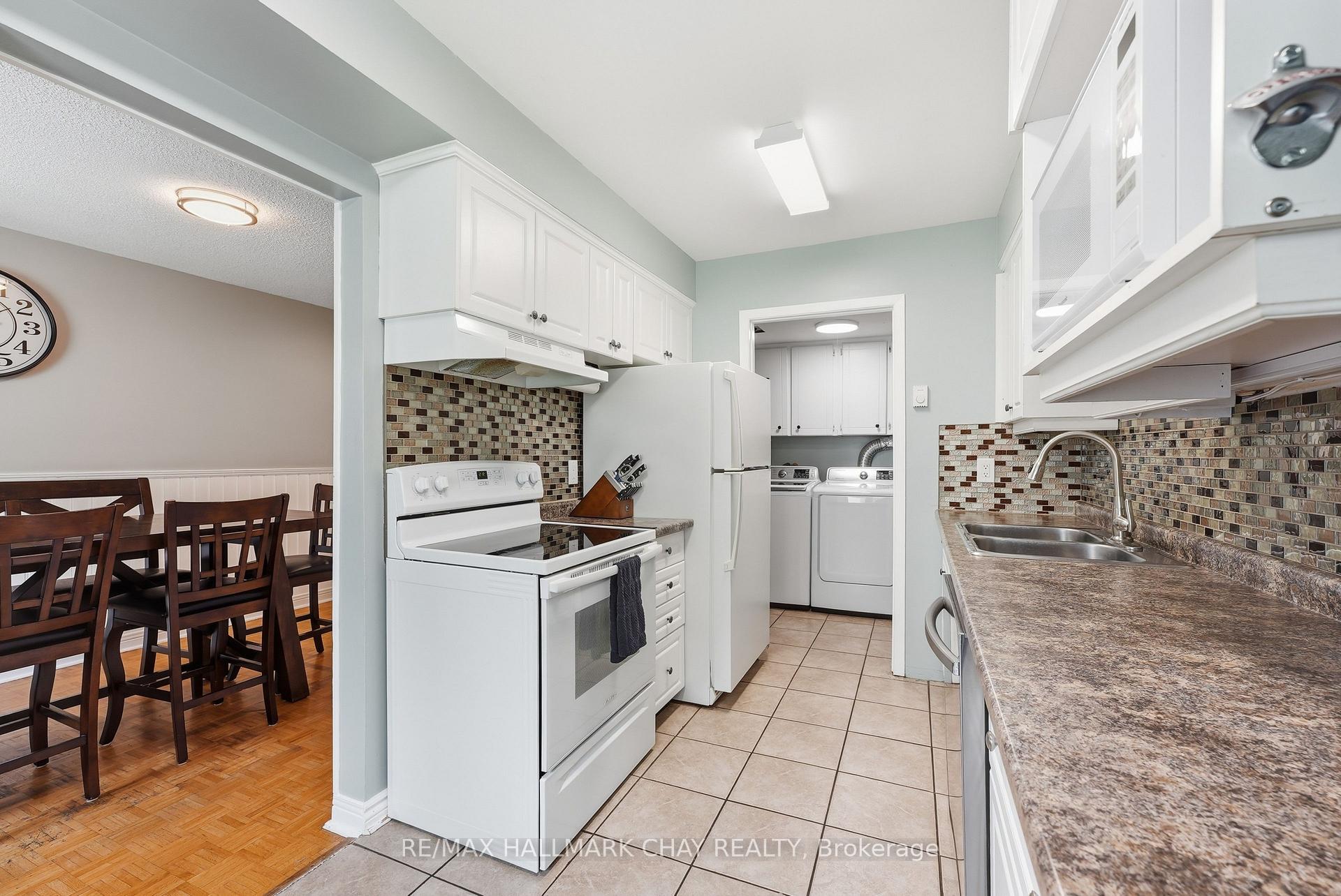 Photo 12 of 34-360 Blake Street, Barrie, Codrington — HOMEH