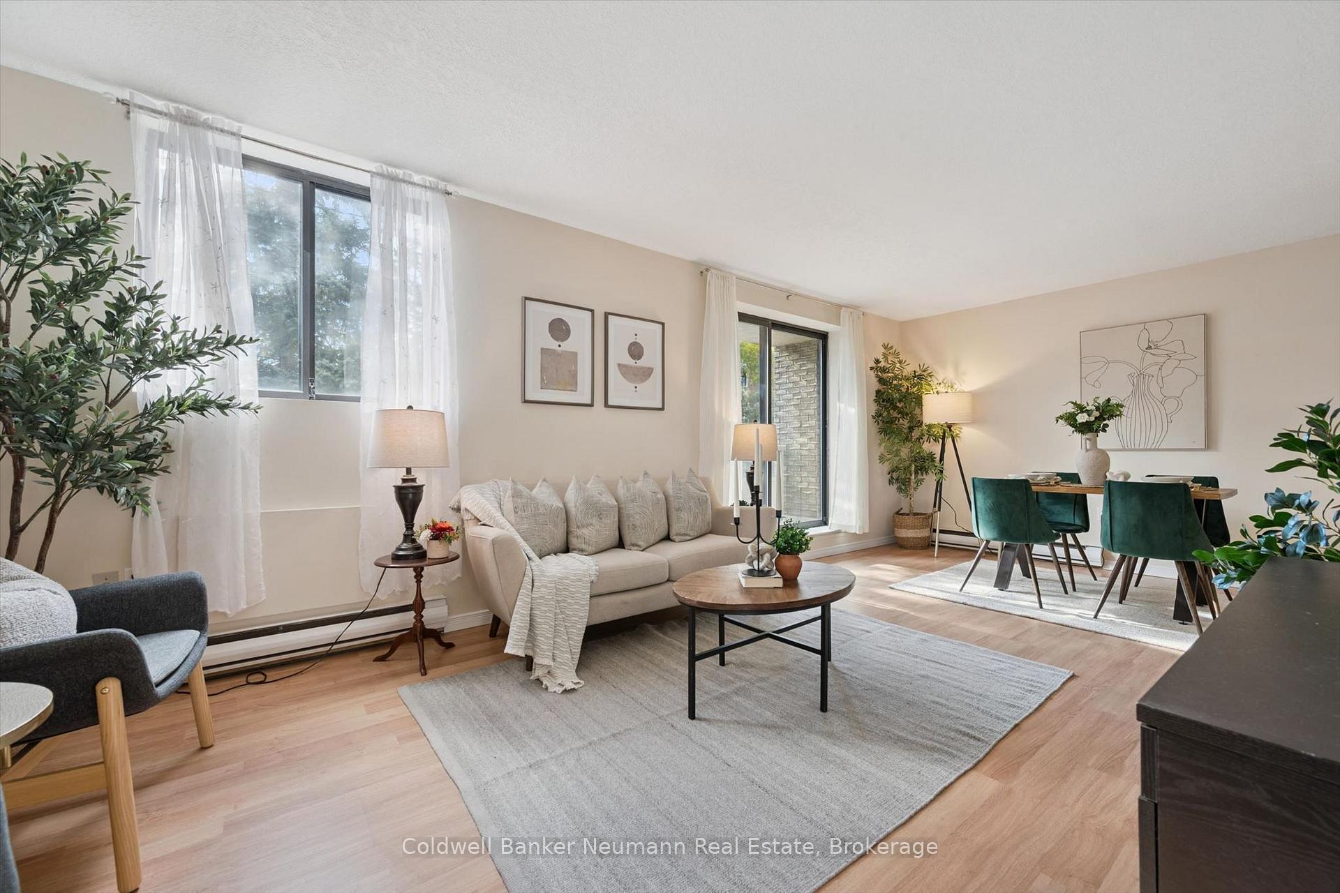 Photo 5 of Unit 311, 89 Westwood Road, Guelph, Willow West/Sugarbush/West Acres — HOMEH