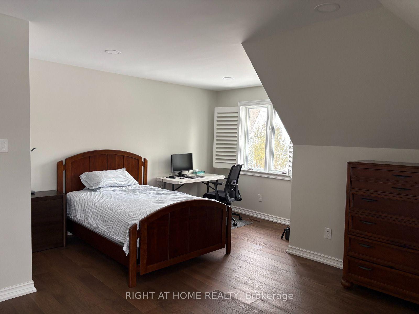 Photo 6 of Unit ROOM, 5 Wendakee Drive, Hamilton, Winona Park — HOMEH