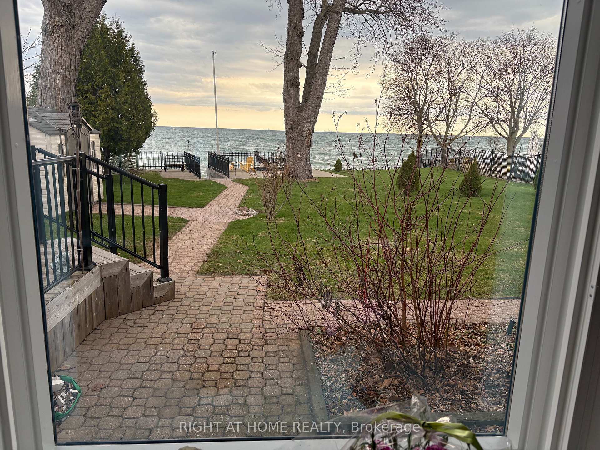 Photo 9 of Unit ROOM, 5 Wendakee Drive, Hamilton, Winona Park — HOMEH