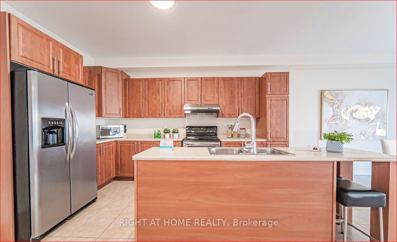 Photo 7 of 5133 Celebration Drive, Mississauga, Churchill Meadows — HOMEH