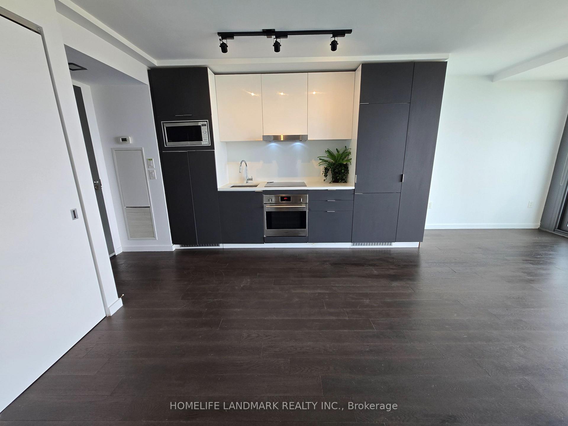Photo 10 of Unit 715, 170 Bayview Avenue, Toronto, Waterfront Communities — HOMEH
