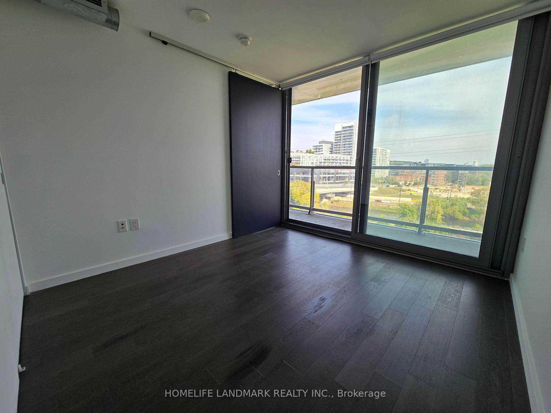 Photo 14 of Unit 715, 170 Bayview Avenue, Toronto, Waterfront Communities — HOMEH