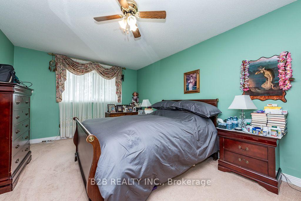 Photo 16 of 4112 trappers Crescent, Mississauga, Erin Mills — HOMEH