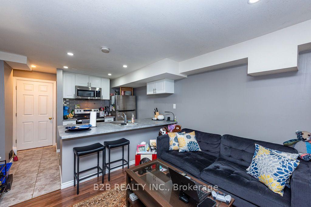Photo 21 of 4112 trappers Crescent, Mississauga, Erin Mills — HOMEH