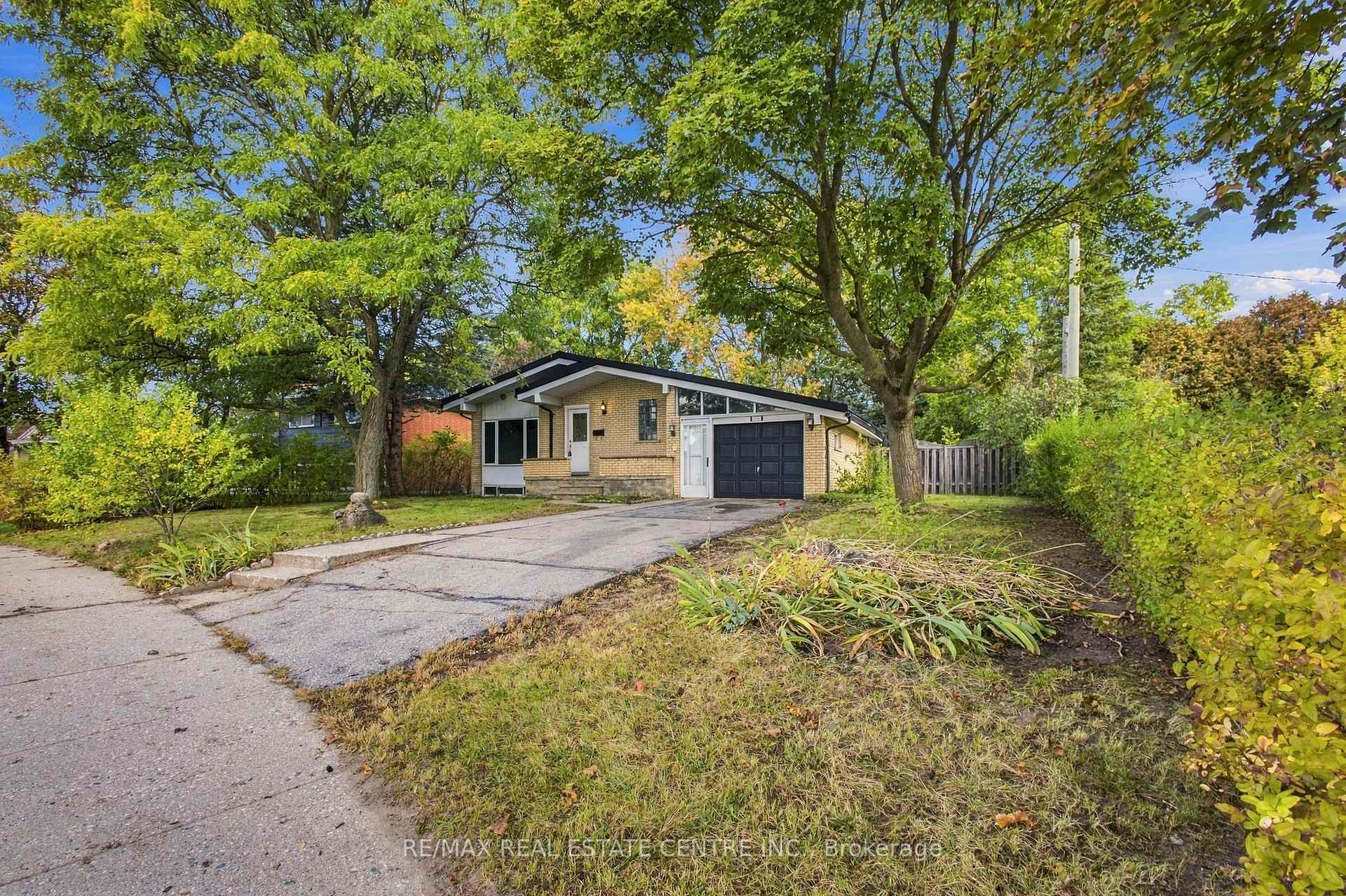 Photo of 246 Hillcrest Road