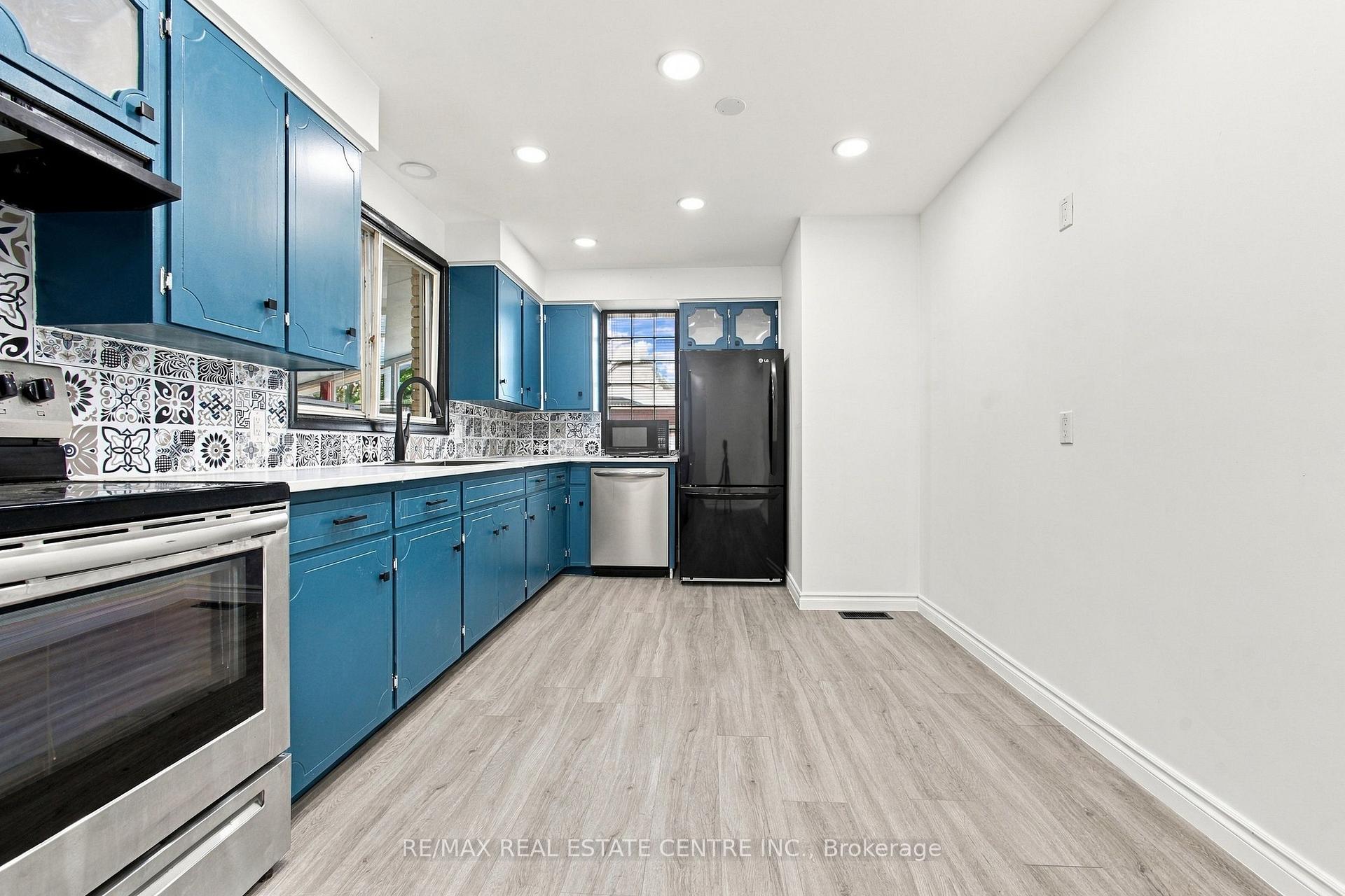Photo 17 of 246 Hillcrest Road, Cambridge, Preston North — HOMEH