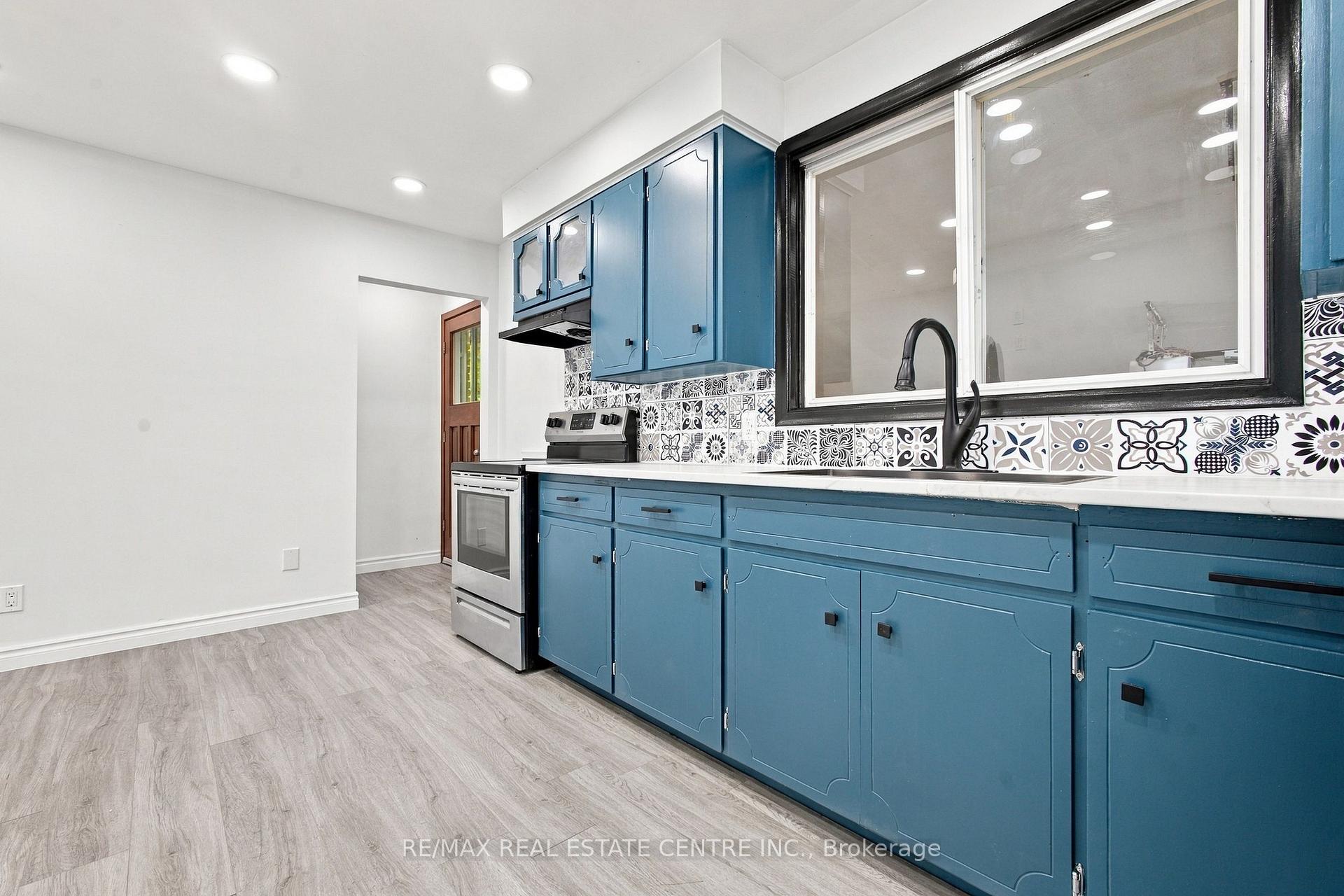 Photo 19 of 246 Hillcrest Road, Cambridge, Preston North — HOMEH