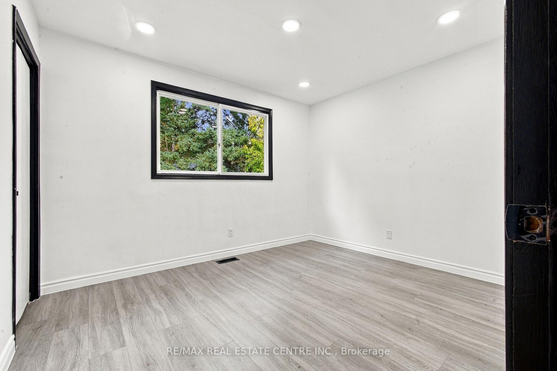 Photo 27 of 246 Hillcrest Road, Cambridge, Preston North — HOMEH