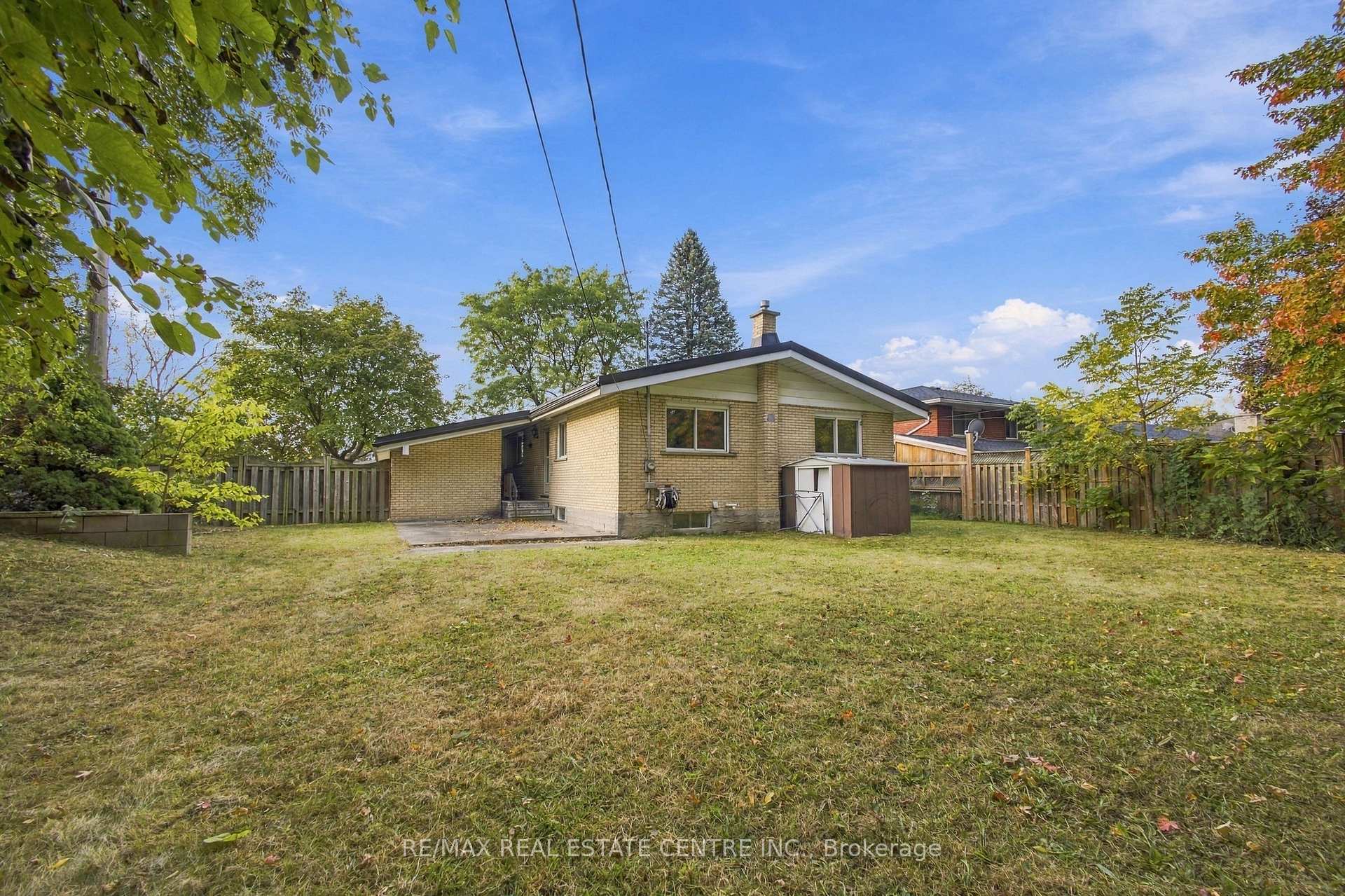 Photo 44 of 246 Hillcrest Road, Cambridge, Preston North — HOMEH
