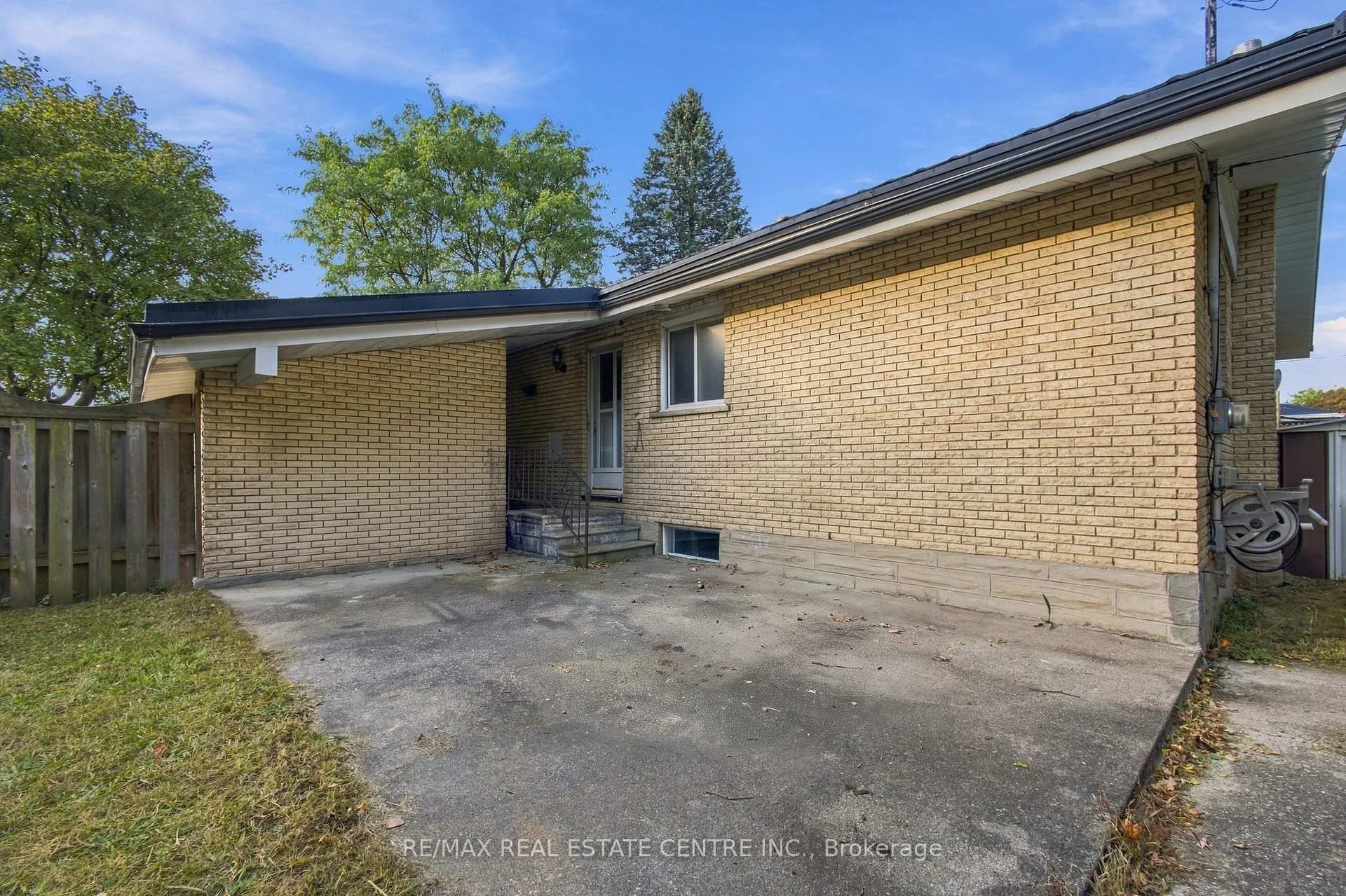Photo 59 of 246 Hillcrest Road, Cambridge, Preston North — HOMEH