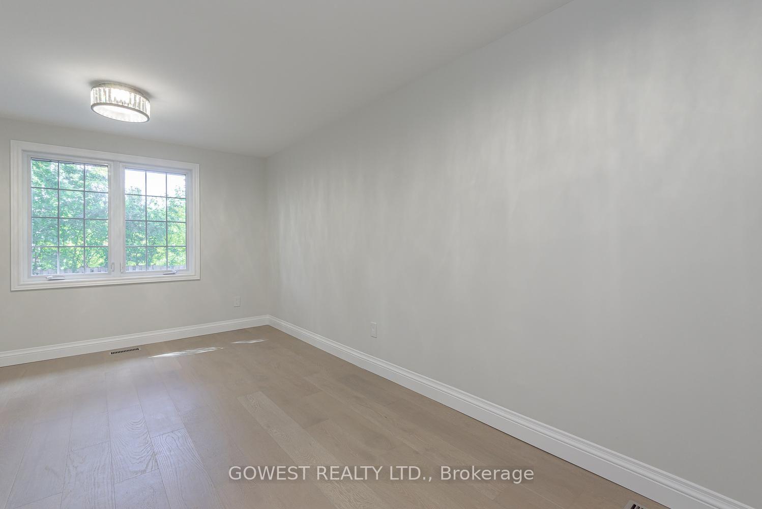 Photo 17 of 342 Bryant Crescent, Burlington, Appleby — HOMEH