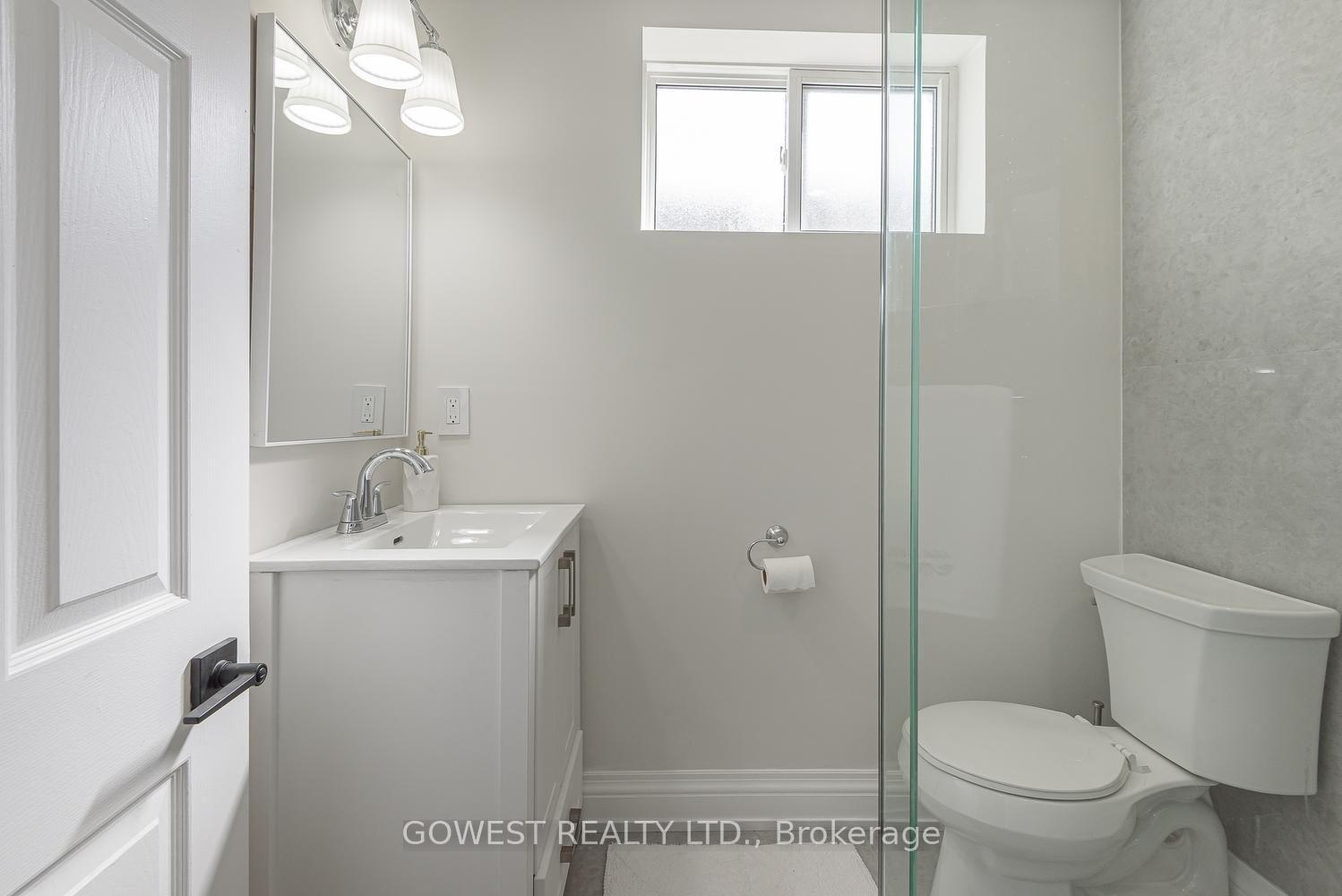 Photo 32 of 342 Bryant Crescent, Burlington, Appleby — HOMEH