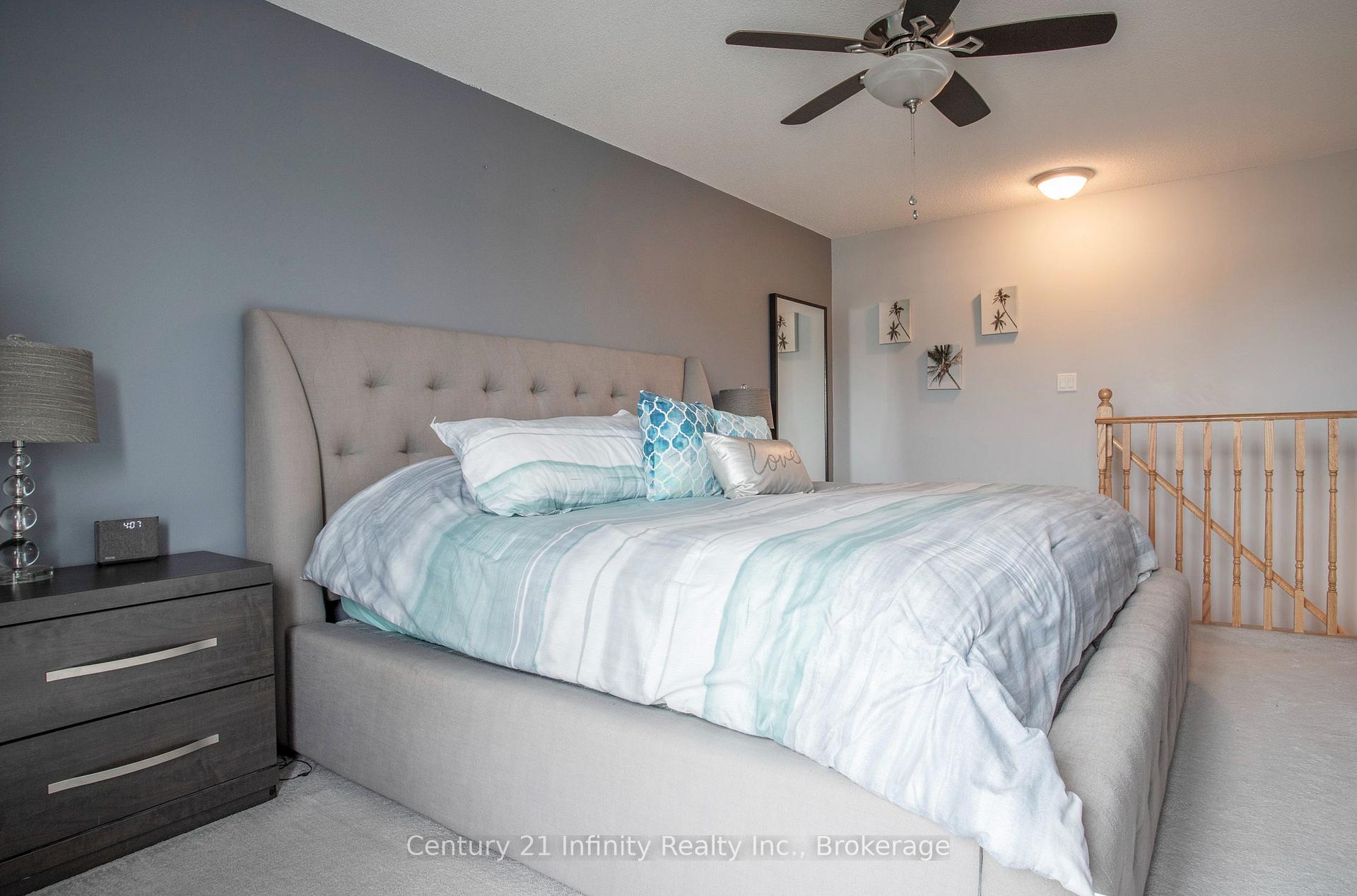 Photo 25 of 4 Dunsley Way, Whitby, Pringle Creek — HOMEH