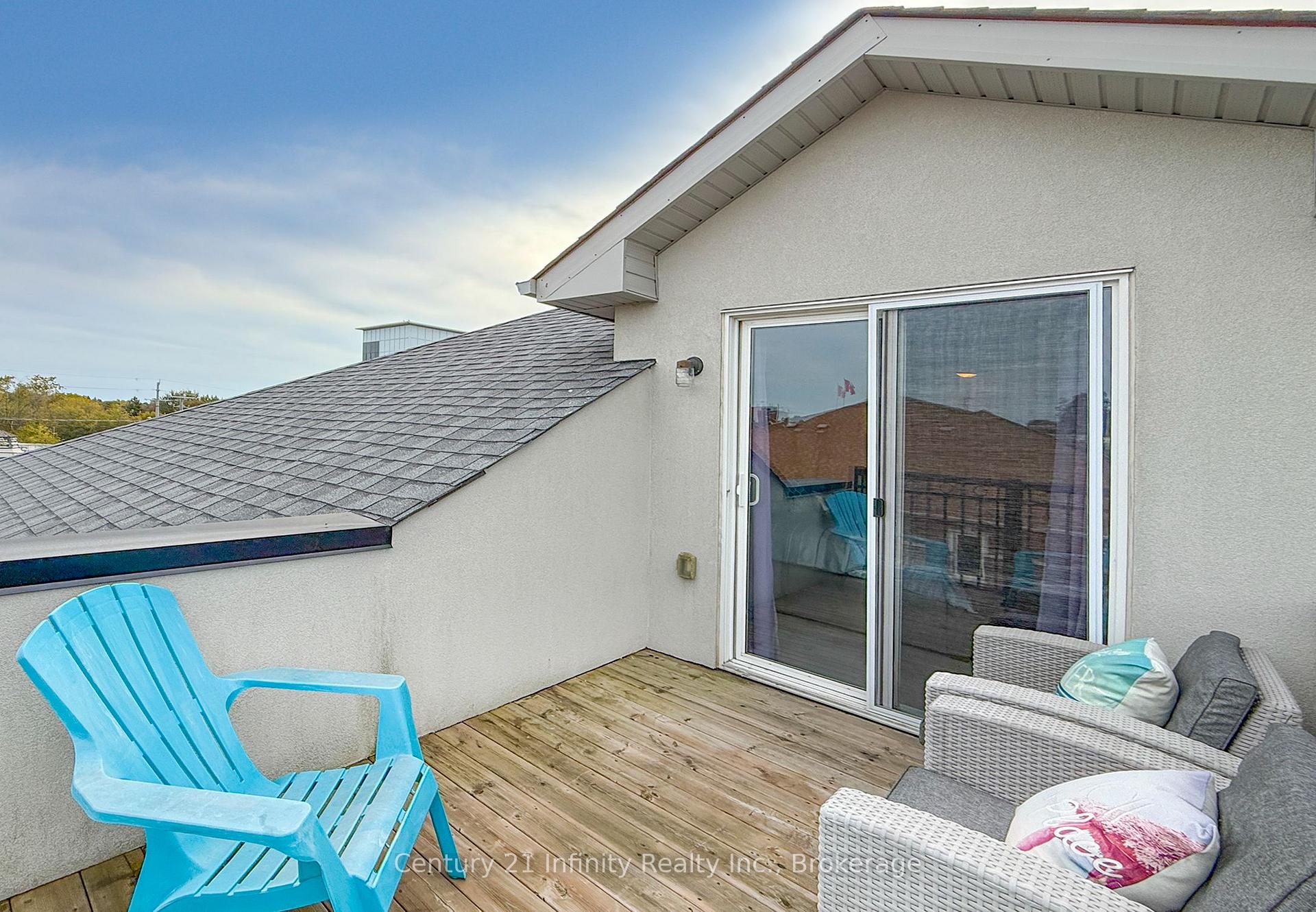 Photo 29 of 4 Dunsley Way, Whitby, Pringle Creek — HOMEH