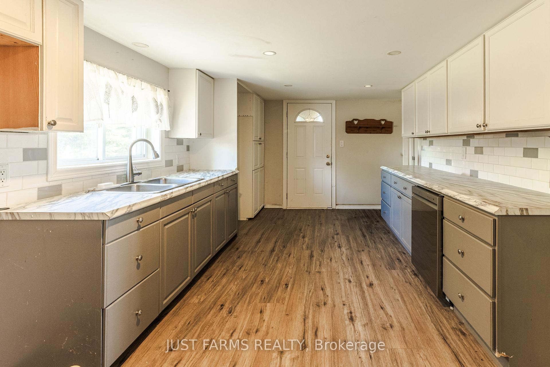Photo 24 of 844 Concession 8 Road, Norfolk, Townsend — HOMEH