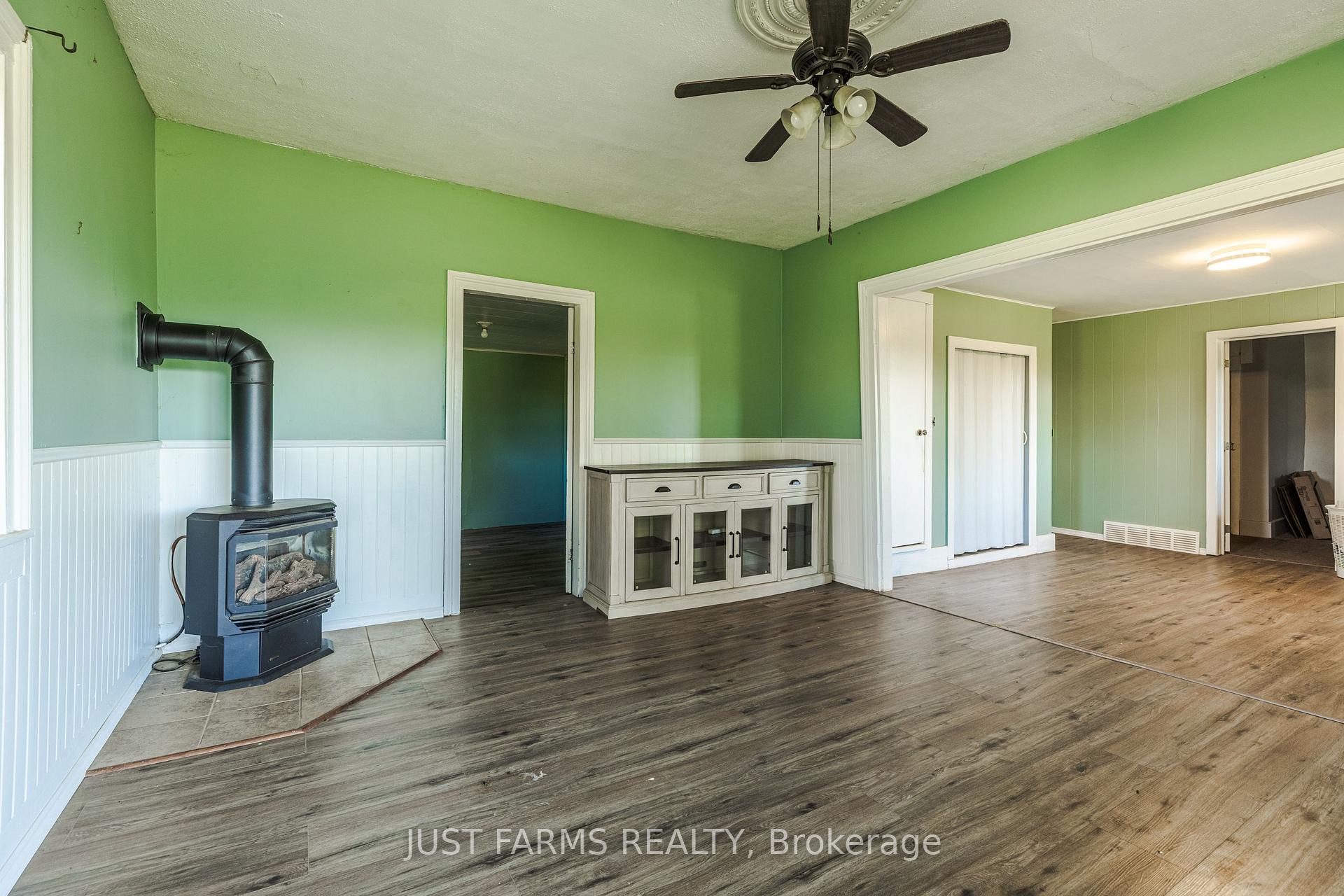 Photo 26 of 844 Concession 8 Road, Norfolk, Townsend — HOMEH