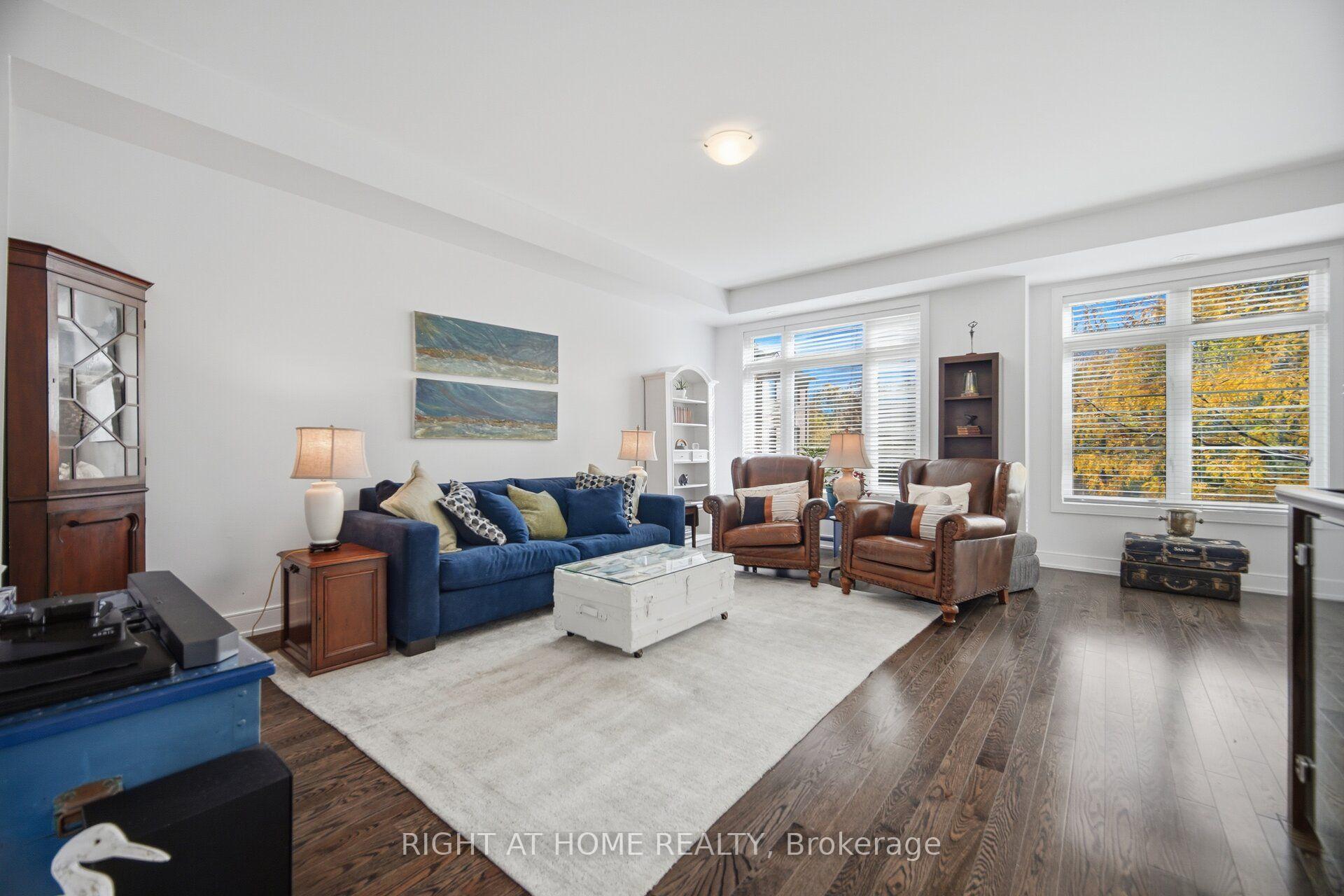 Photo 6 of 36 Whitehorn Lane, Halton Hills, Georgetown — HOMEH