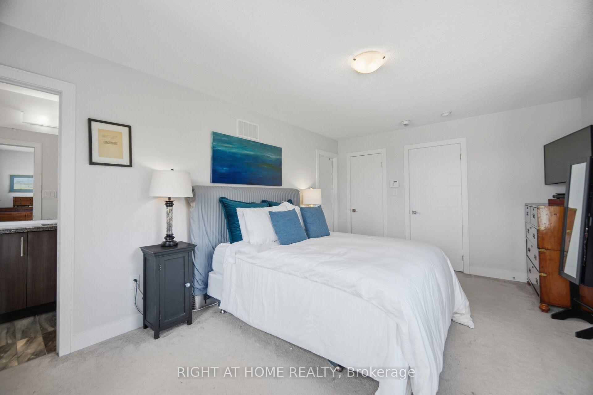 Photo 27 of 36 Whitehorn Lane, Halton Hills, Georgetown — HOMEH