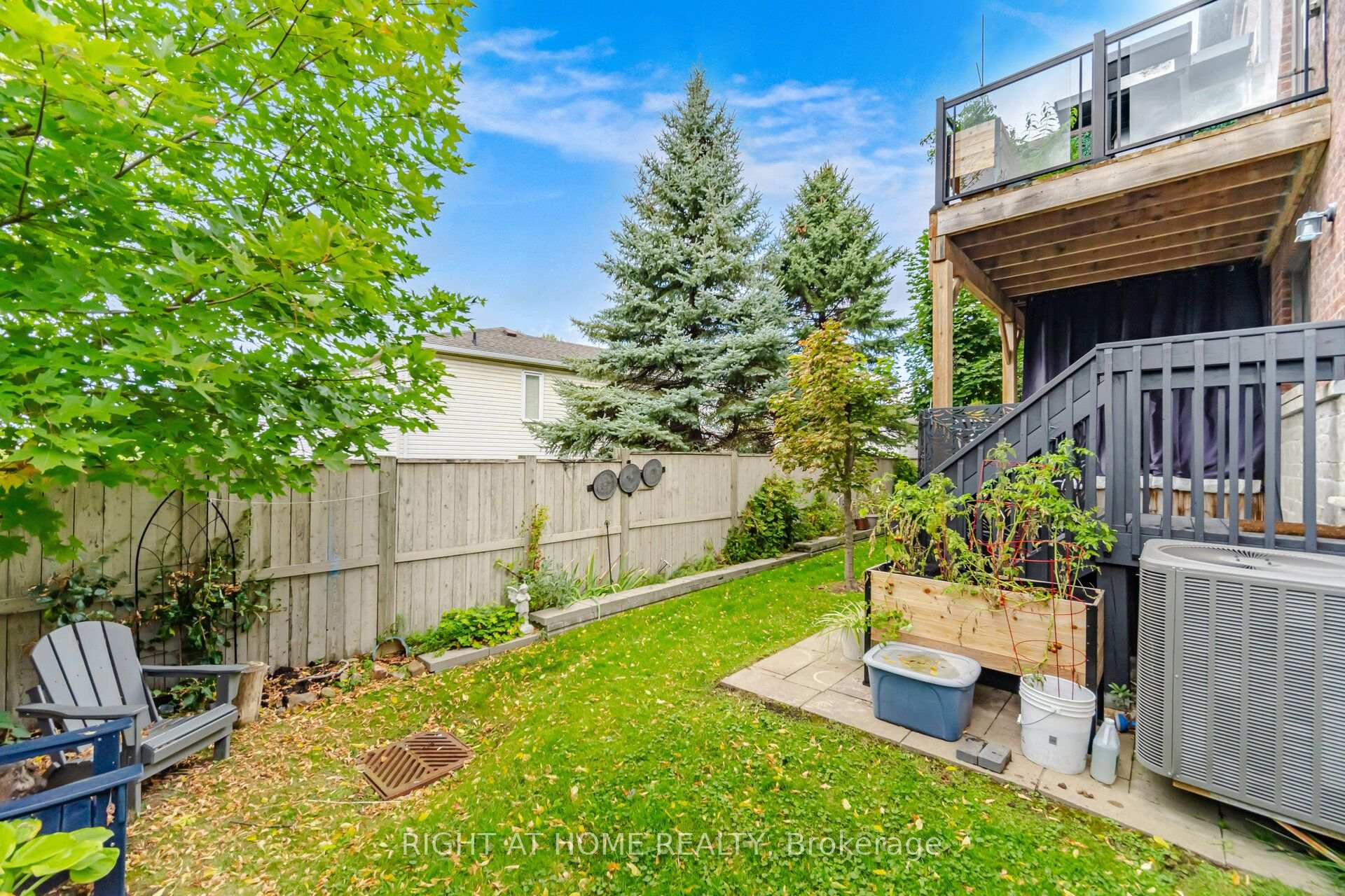 Photo 49 of 36 Whitehorn Lane, Halton Hills, Georgetown — HOMEH