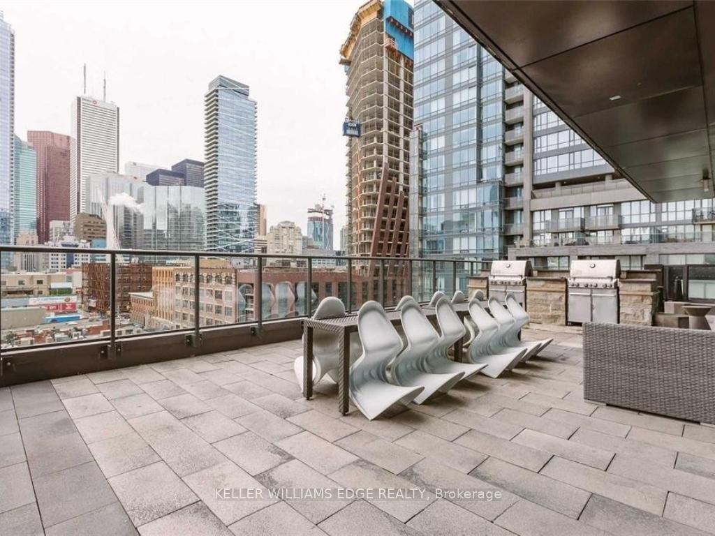 Photo 11 of Unit 2709, 290 Adelaide Street W, Toronto, Waterfront Communities — HOMEH