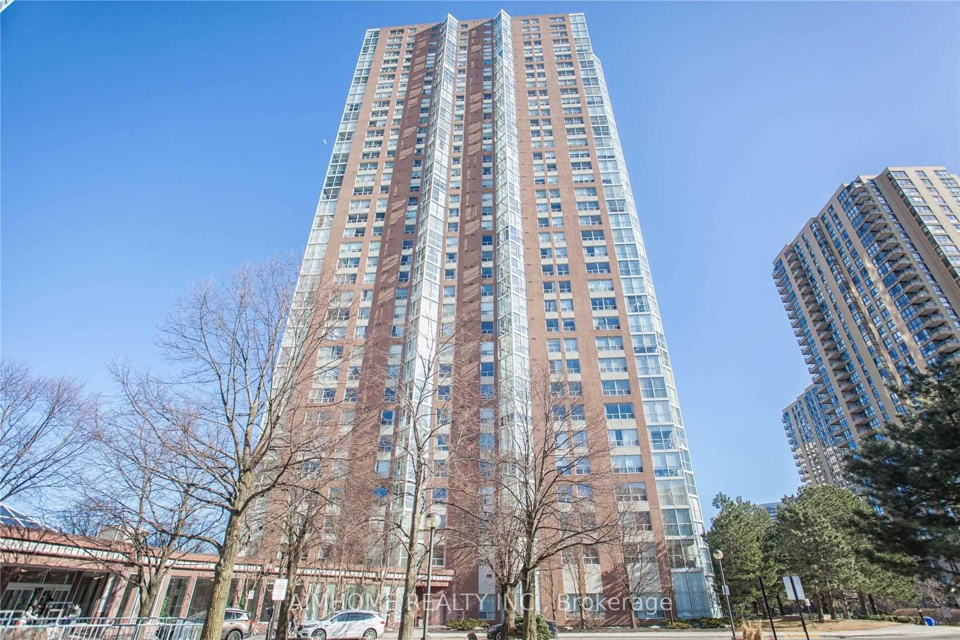 Photo 2 of Unit 3711, 5 Concorde Place, North York, Banbury-Don Mills — HOMEH