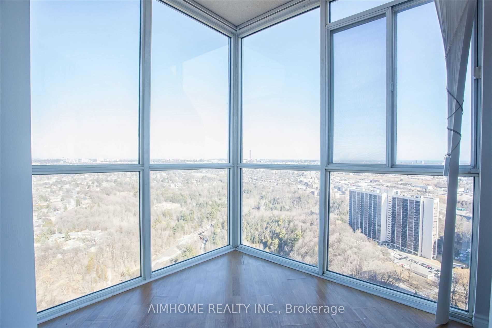 Photo 5 of Unit 3711, 5 Concorde Place, North York, Banbury-Don Mills — HOMEH