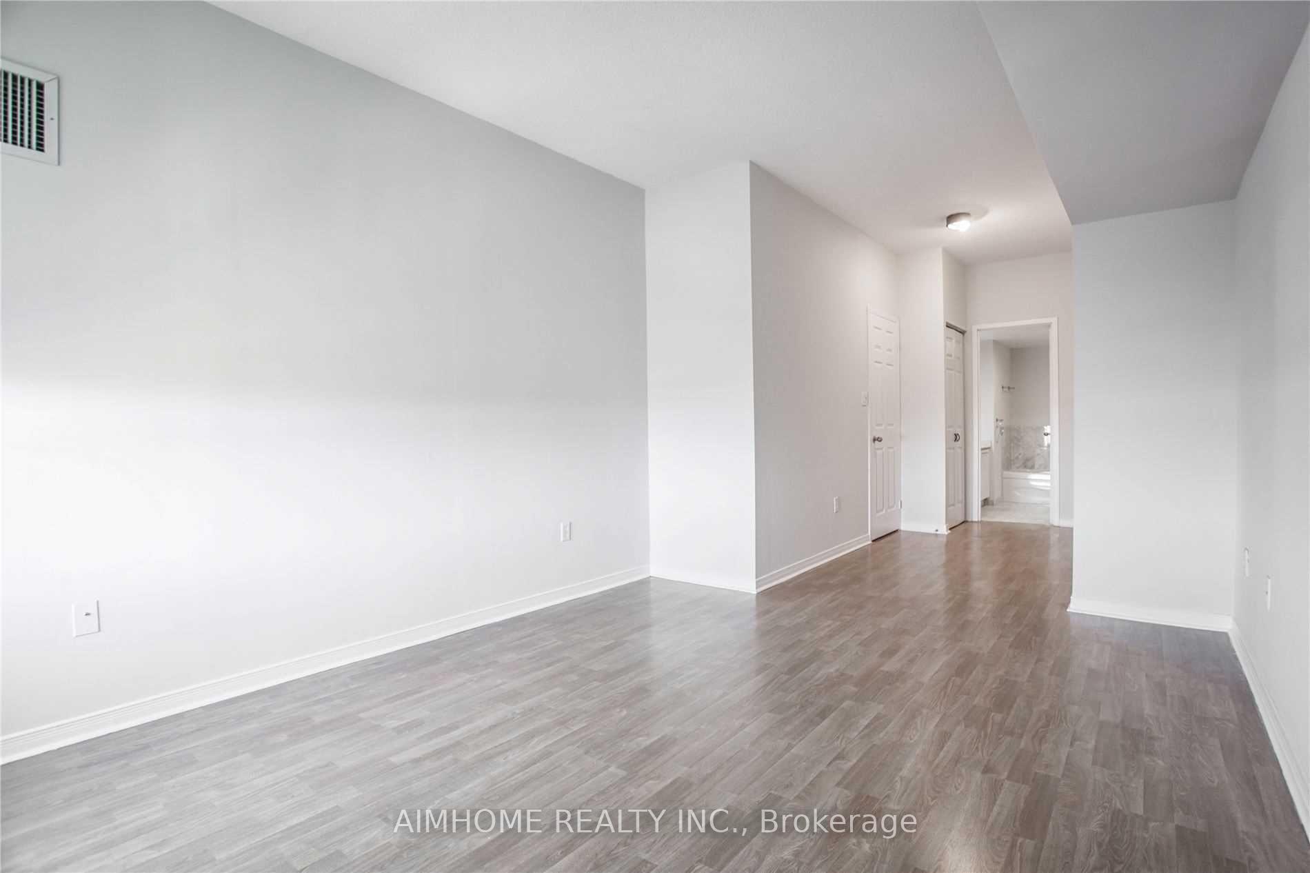 Photo 9 of Unit 3711, 5 Concorde Place, North York, Banbury-Don Mills — HOMEH