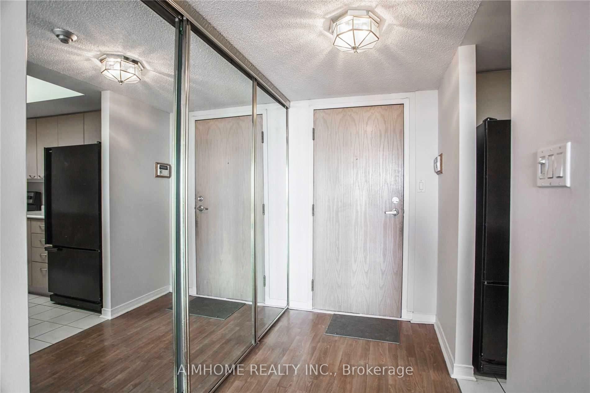 Photo 15 of Unit 3711, 5 Concorde Place, North York, Banbury-Don Mills — HOMEH