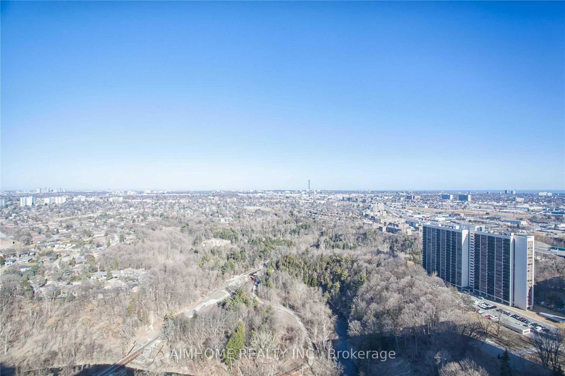Photo 19 of Unit 3711, 5 Concorde Place, North York, Banbury-Don Mills — HOMEH