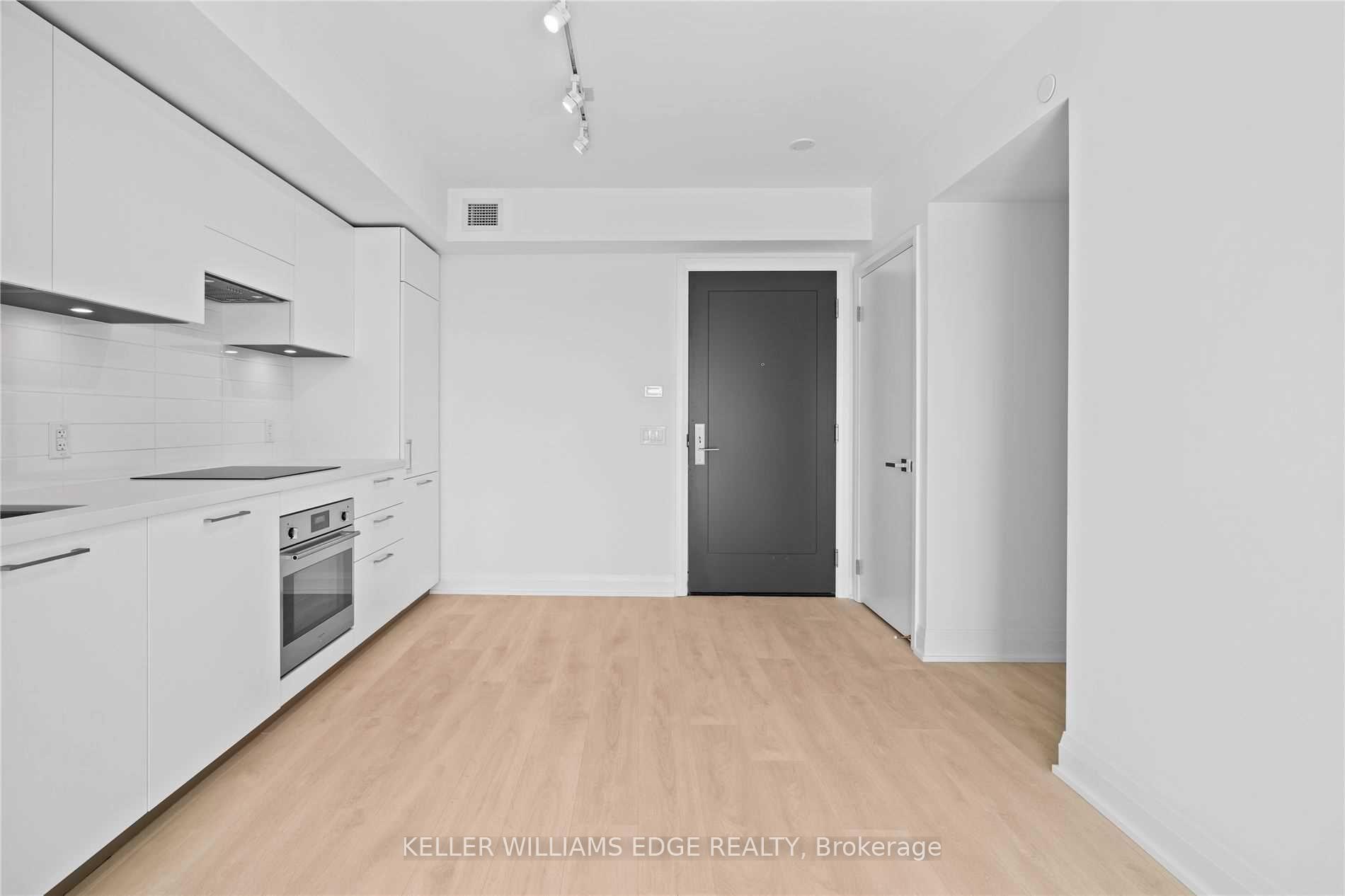 Photo 6 of Unit 507, 33 Frederick Todd Way, Toronto, Thorncliffe Park — HOMEH